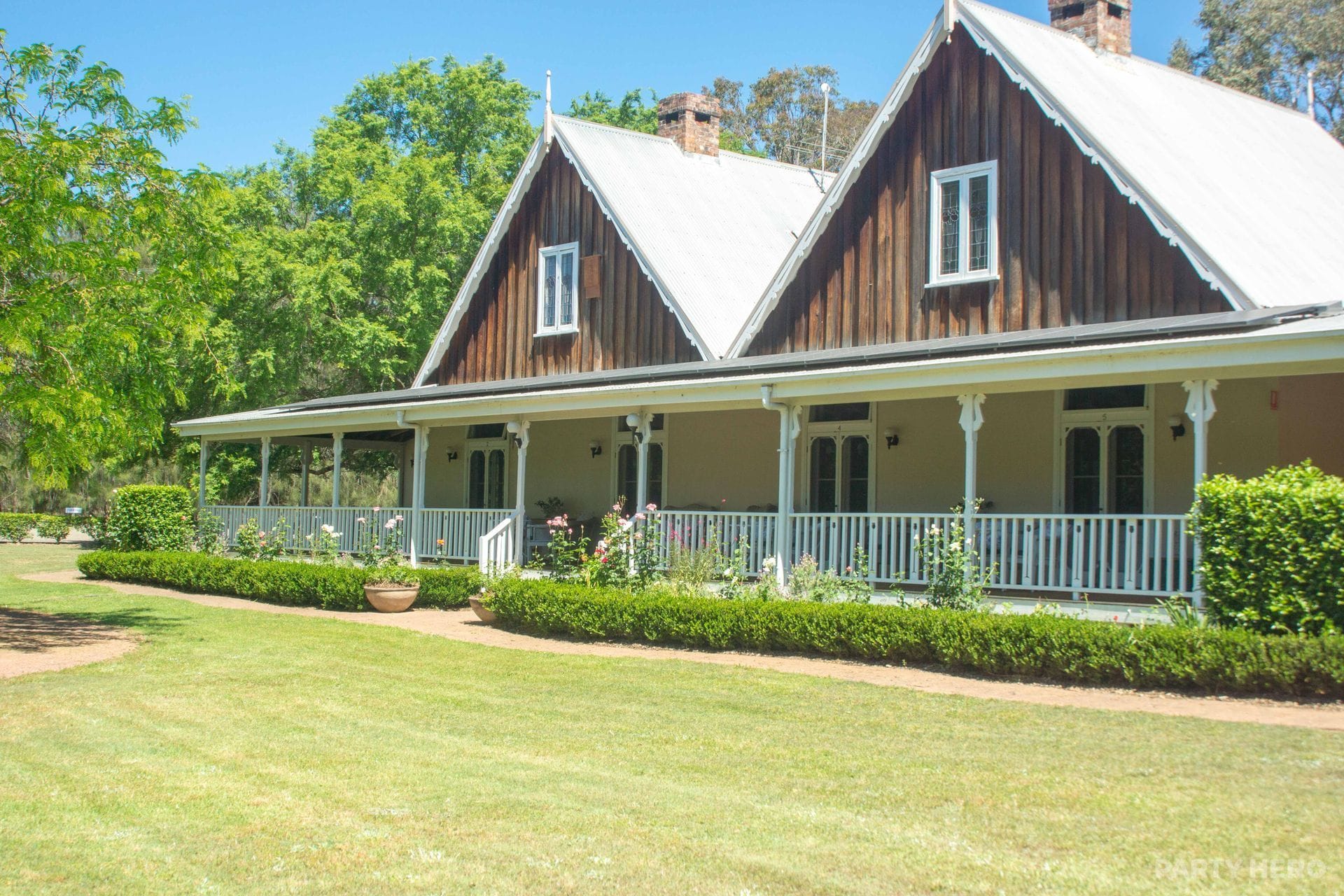 The Carriages - accommodation in the Hunter Valley