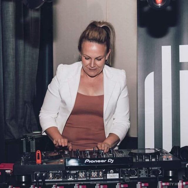 Party DJ Hire - DJ hire in Melbourne