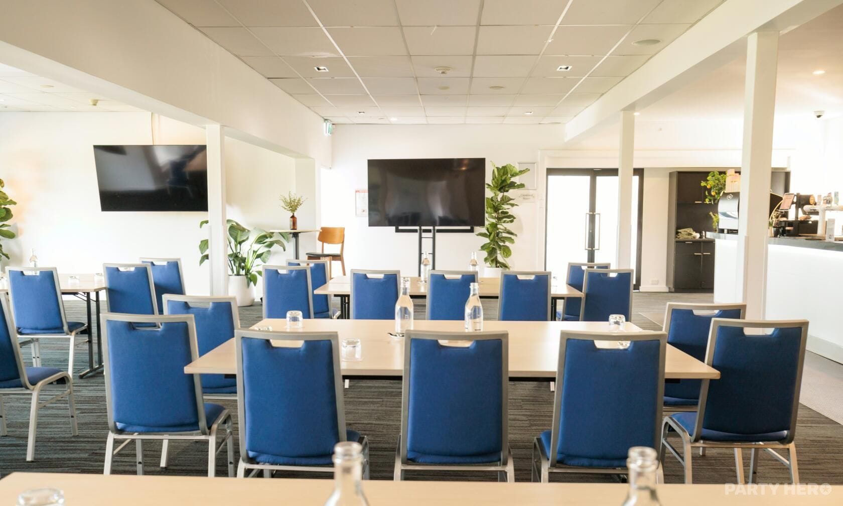 Park View Bar at Moore Park Golf Club - party venue hire