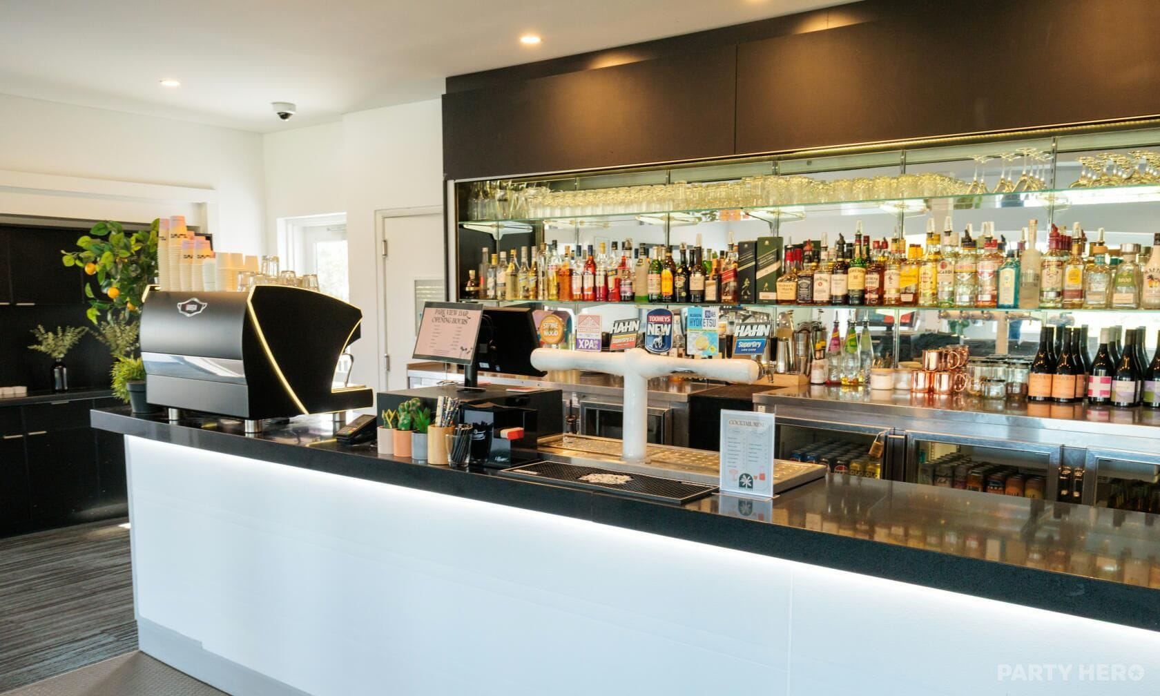 Park View Bar at Moore Park Golf Club - party venue hire