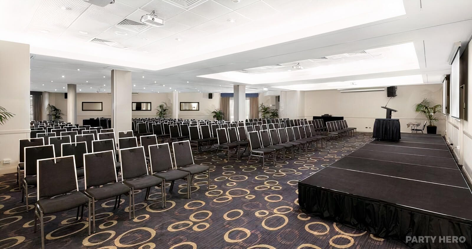 Triple Crown Ballroom at Rydges Parramatta - party venue hire
