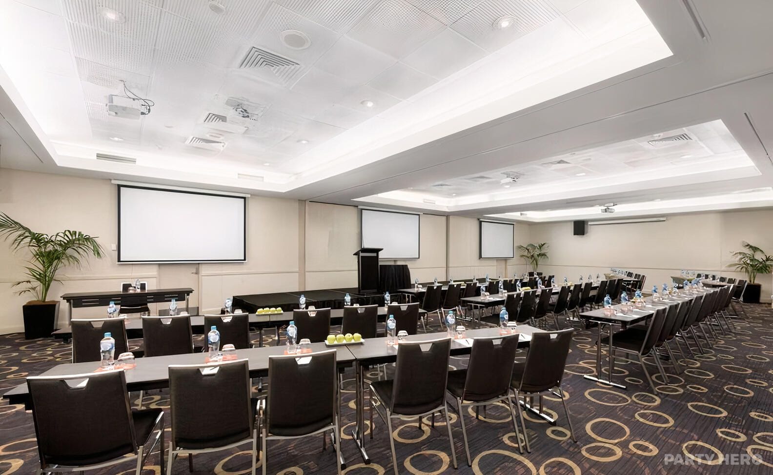 Triple Crown Ballroom at Rydges Parramatta - party venue hire
