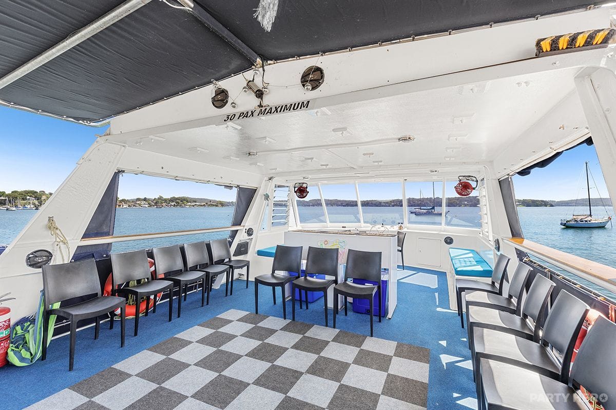 Island Cruze - party boat hire in Newcastle