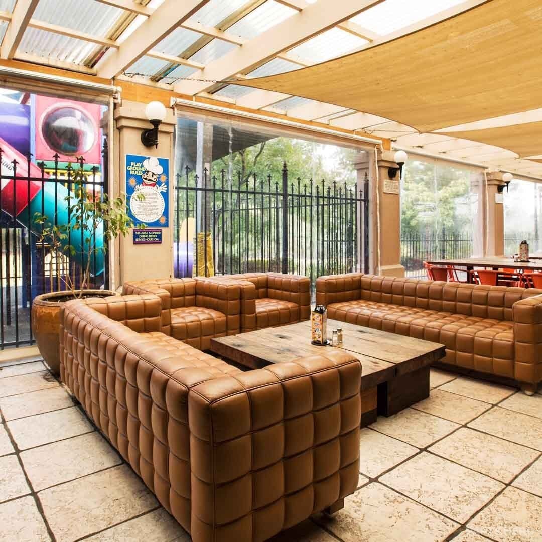 Sands Hotel - party venue on the Mornington Peninsula