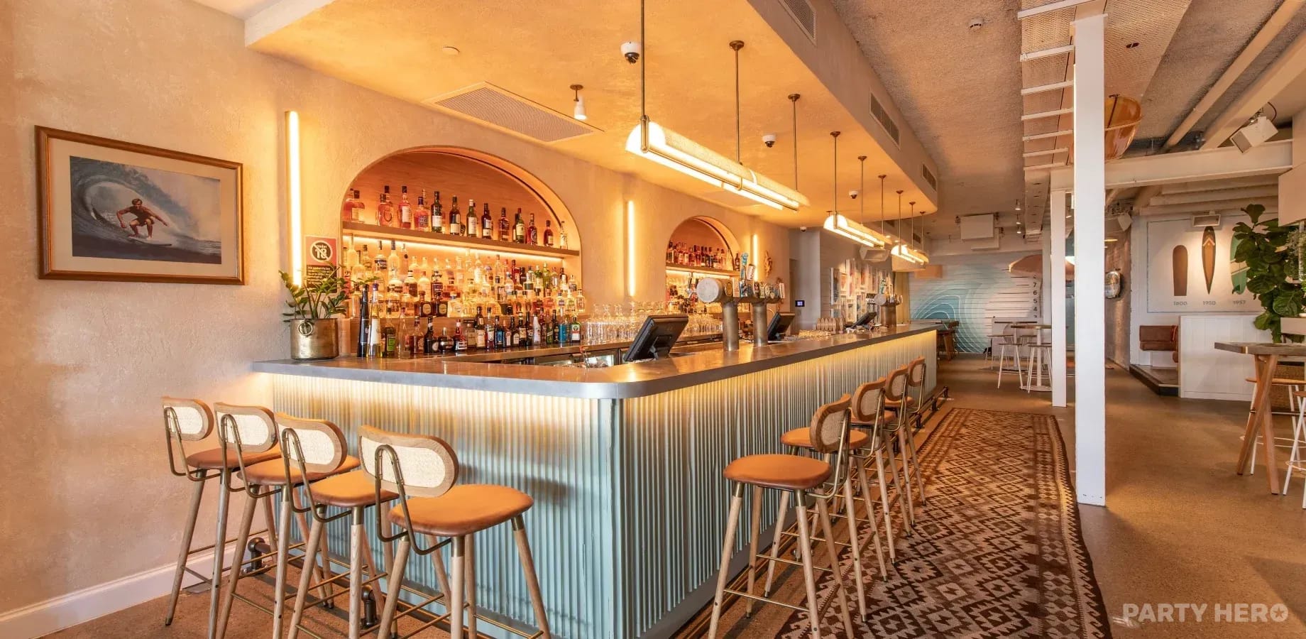 Salty's - party venue in Sydney