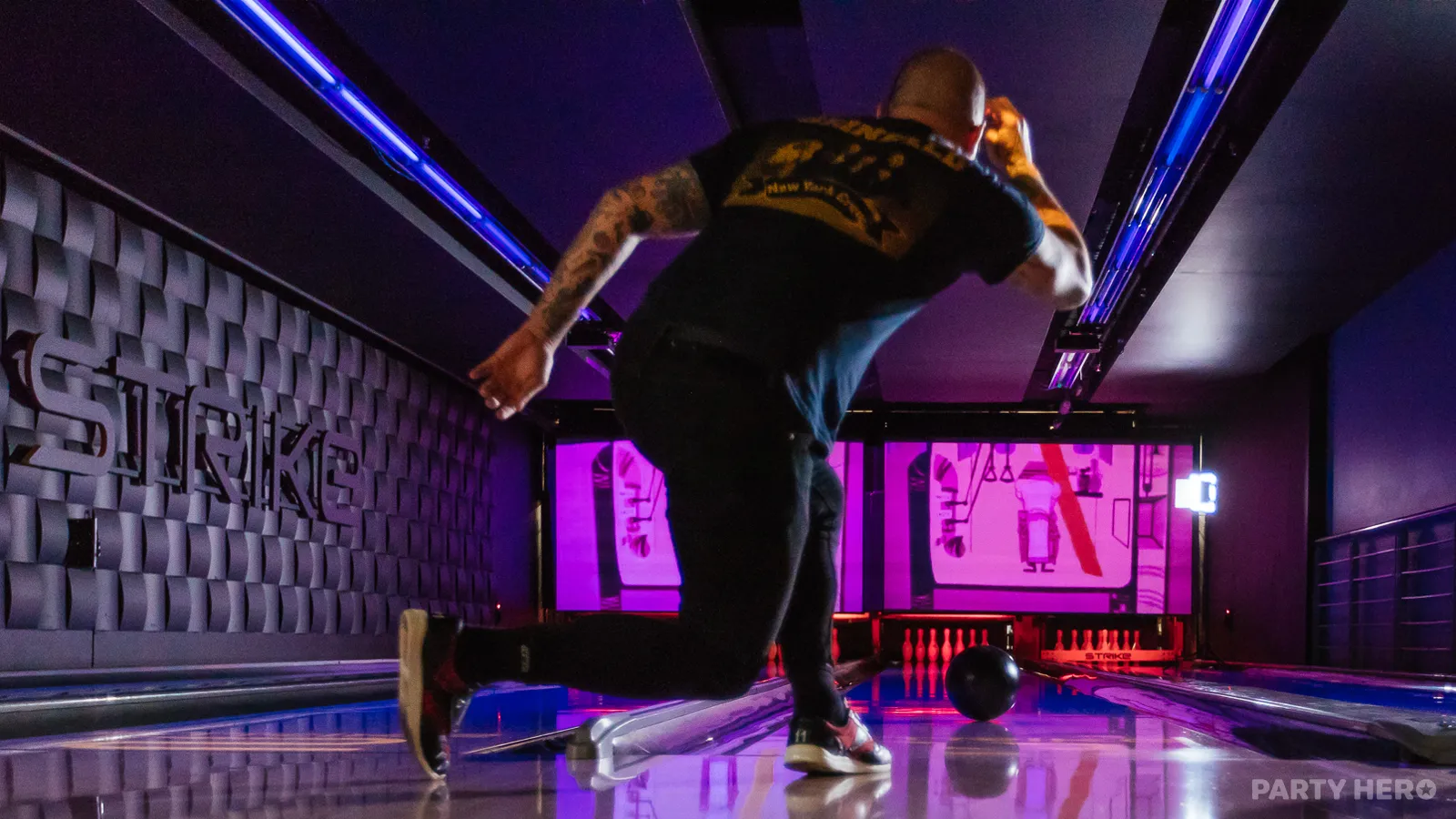 Strike Bowling Point Cook