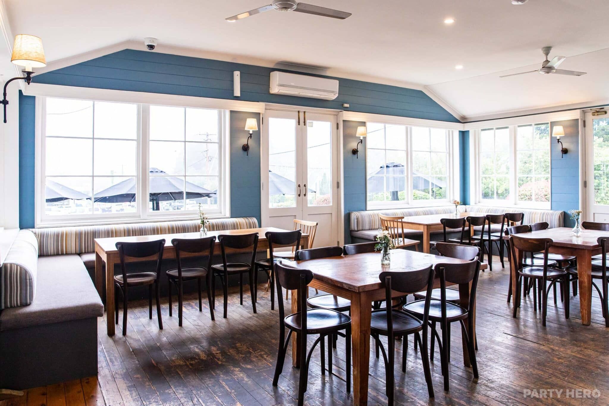 Robertson Public House & Kitchen - party venue in the Southern Highlands