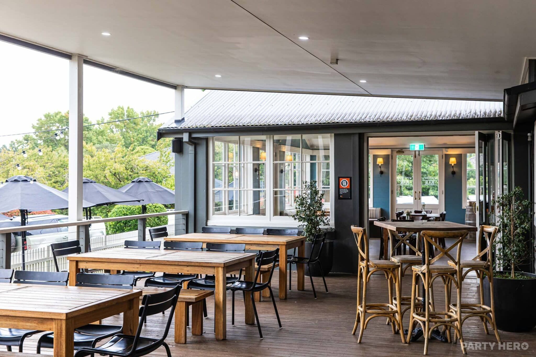 Robertson Public House & Kitchen - party venue in the Southern Highlands