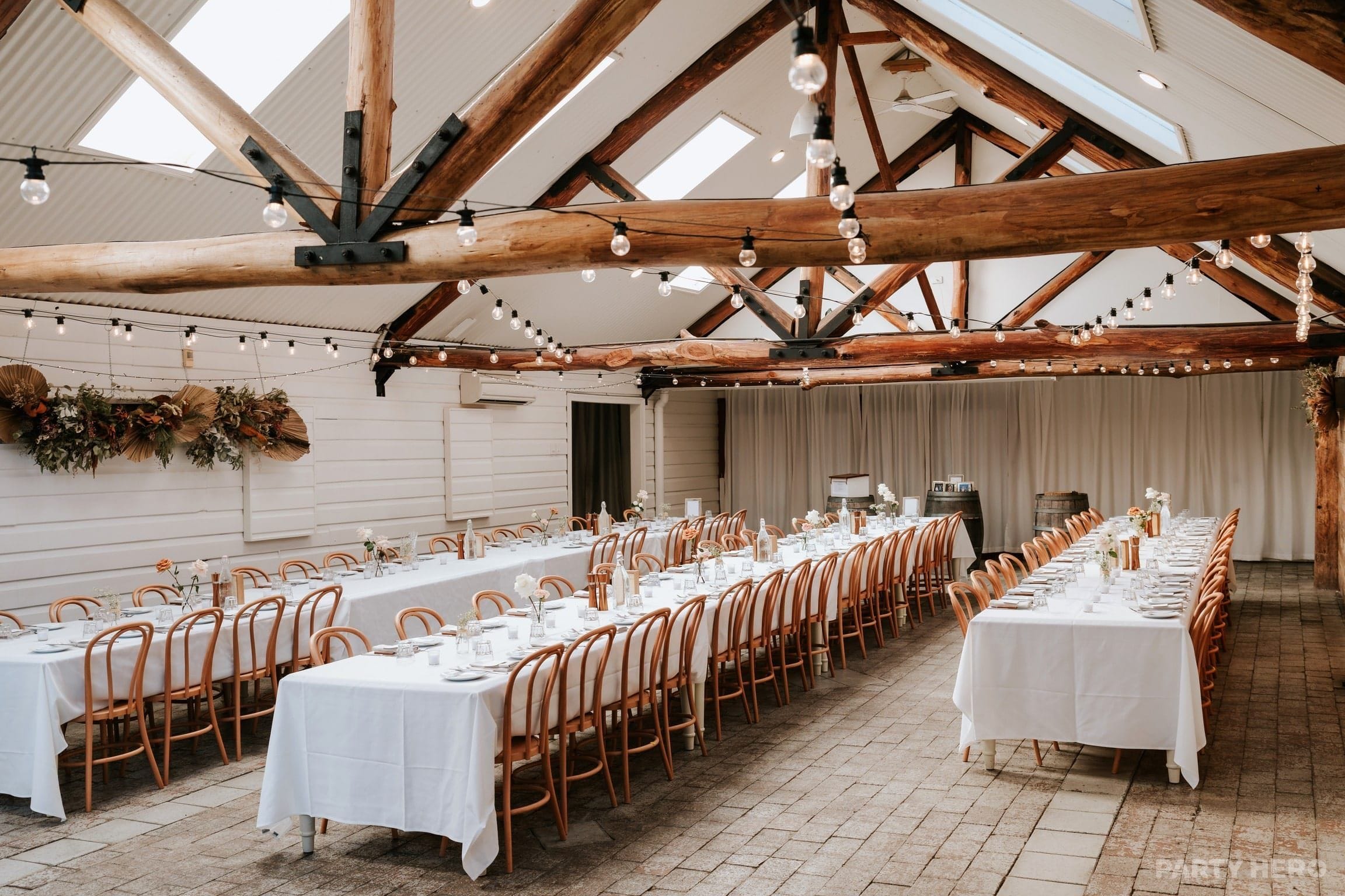 Robertson Public House & Kitchen - party venue in the Southern Highlands