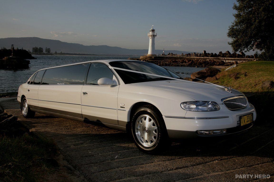 Wollongong Limousine Services - limousine hire in Wollongong