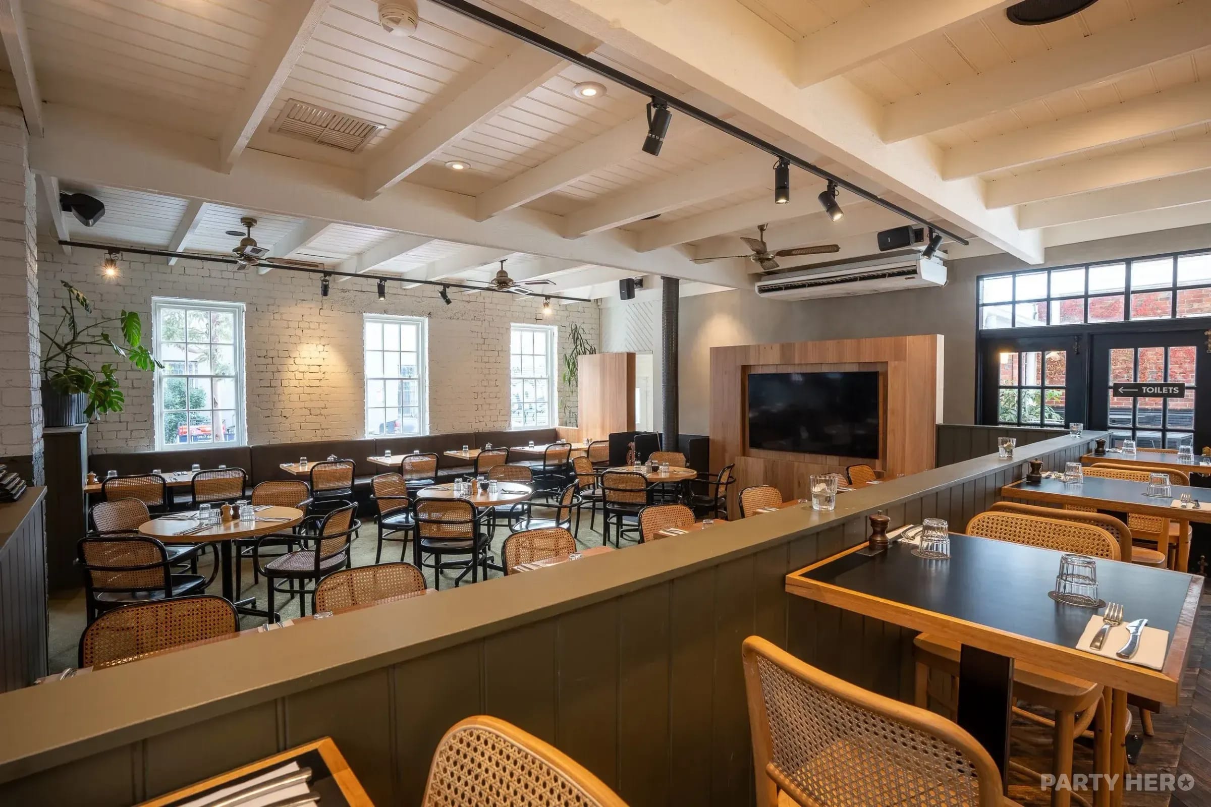 Hotel Collingwood - party venue in Melbourne