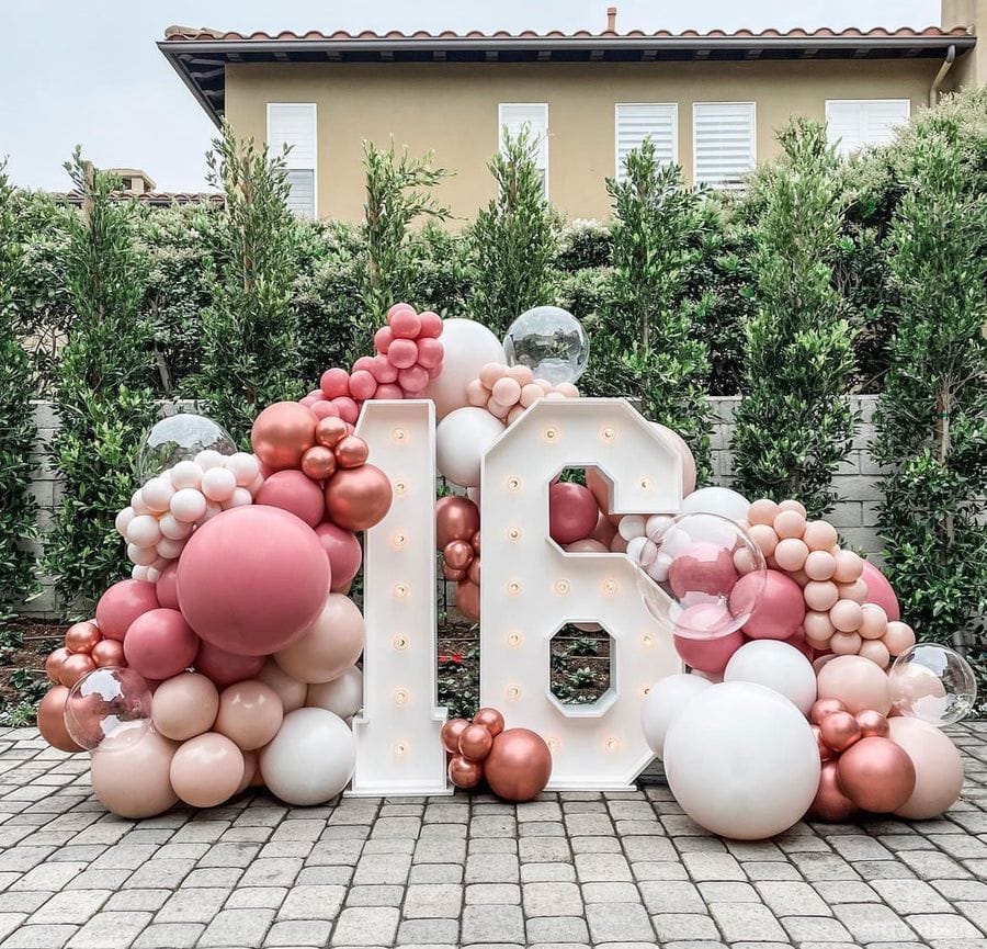 Blove Events - balloon and party decorations in Melbourne