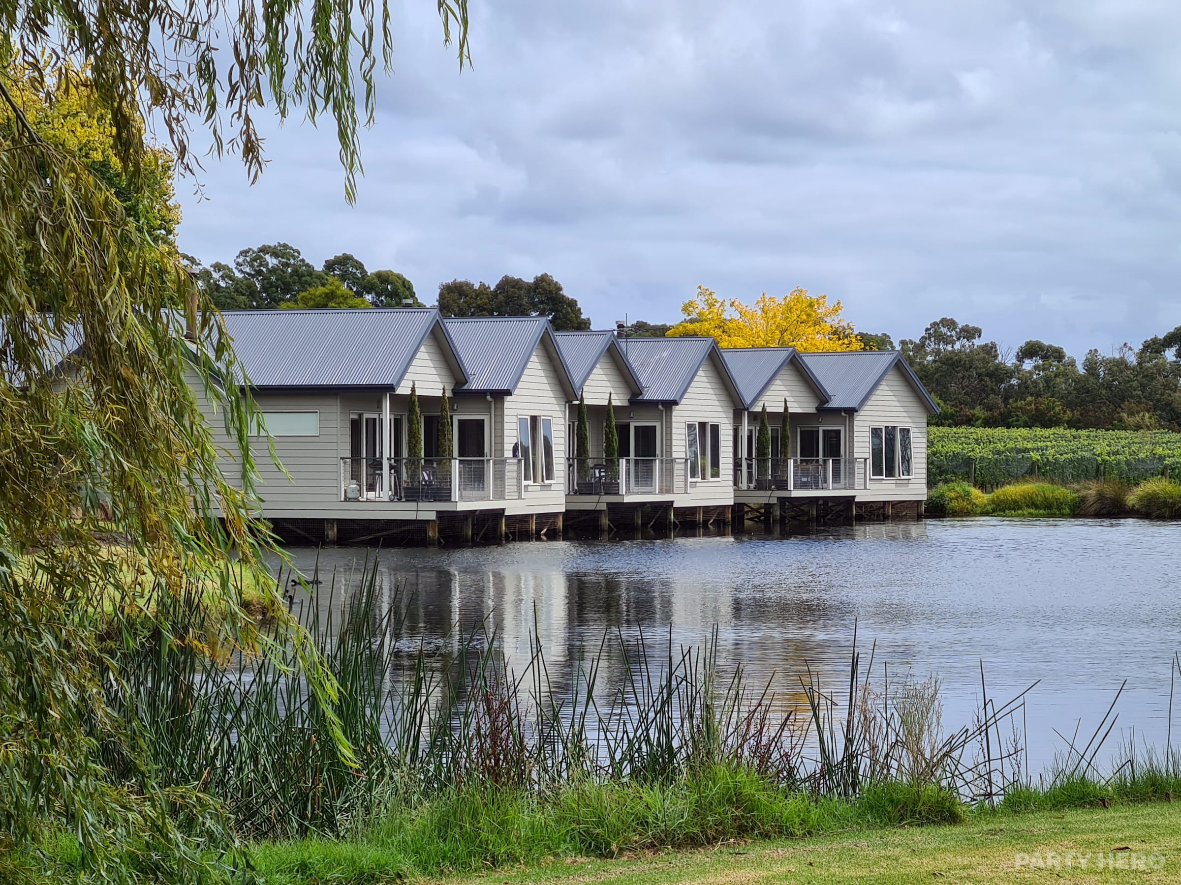 Crittenden Lakeside Villas - accommodation in Dromana