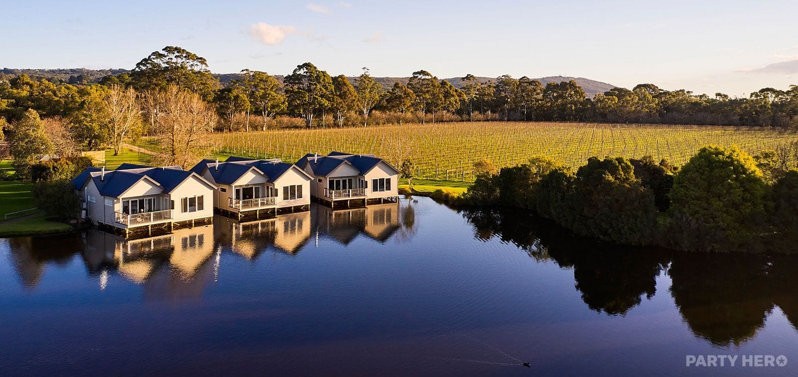 Crittenden Lakeside Villas - accommodation in Dromana