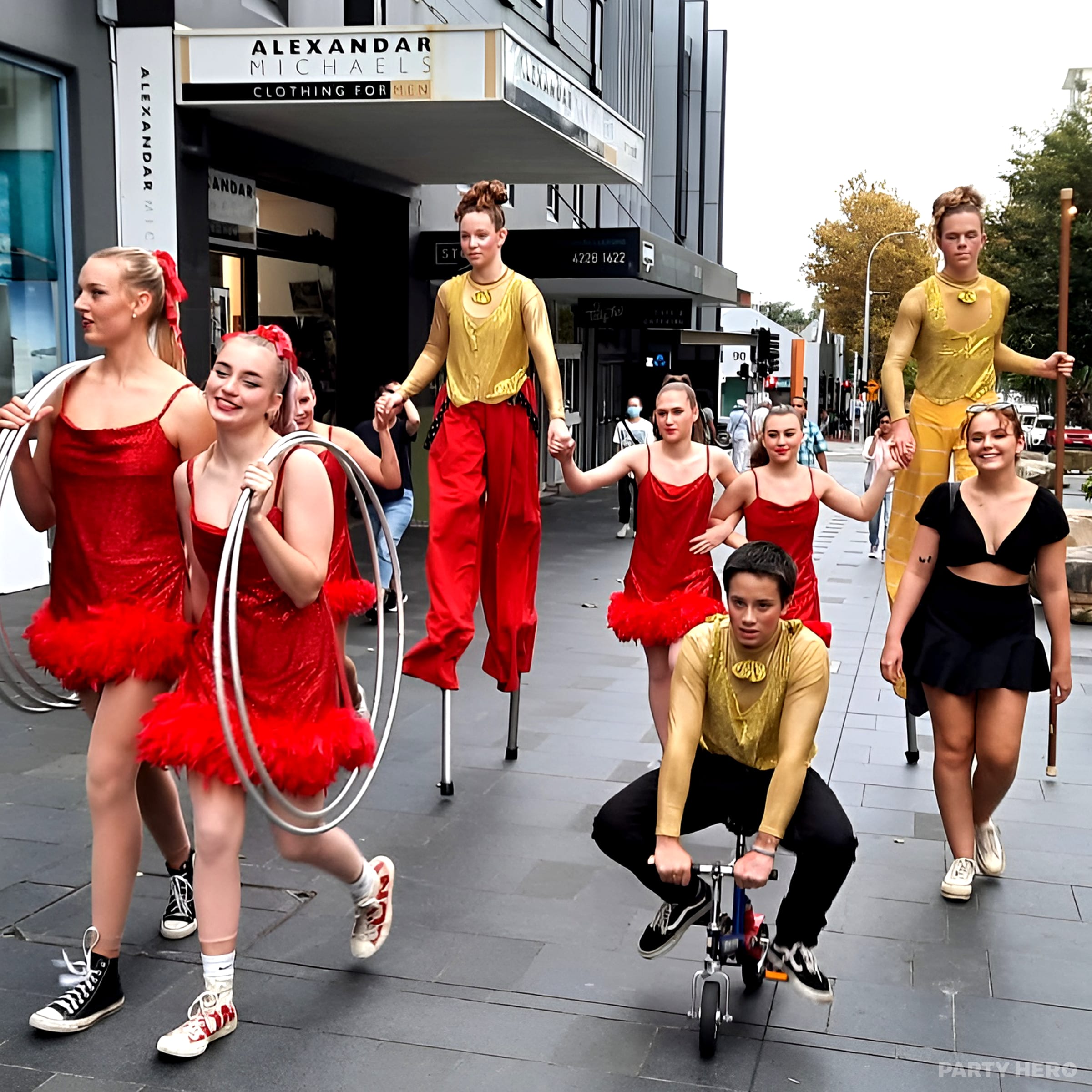 Circus Monoxide - circus and dance performers in Wollongong