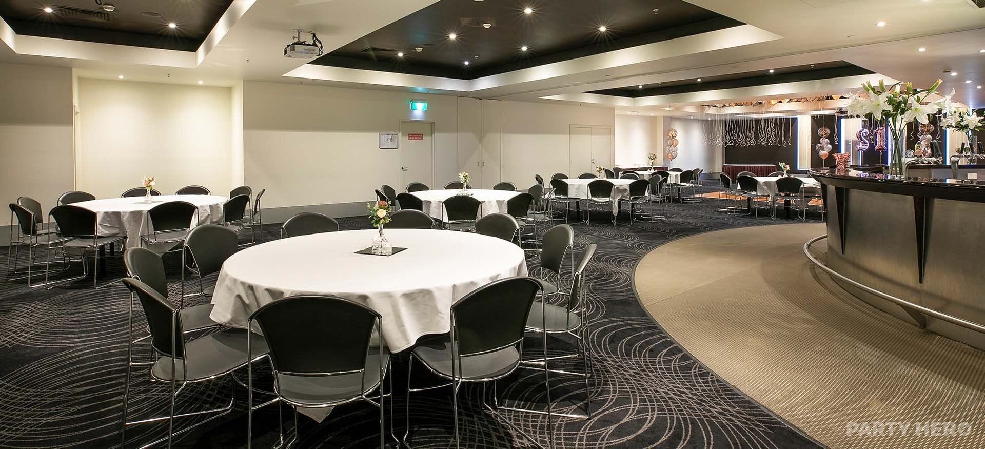 Fountain Gate Hotel - party venue in Melbourne