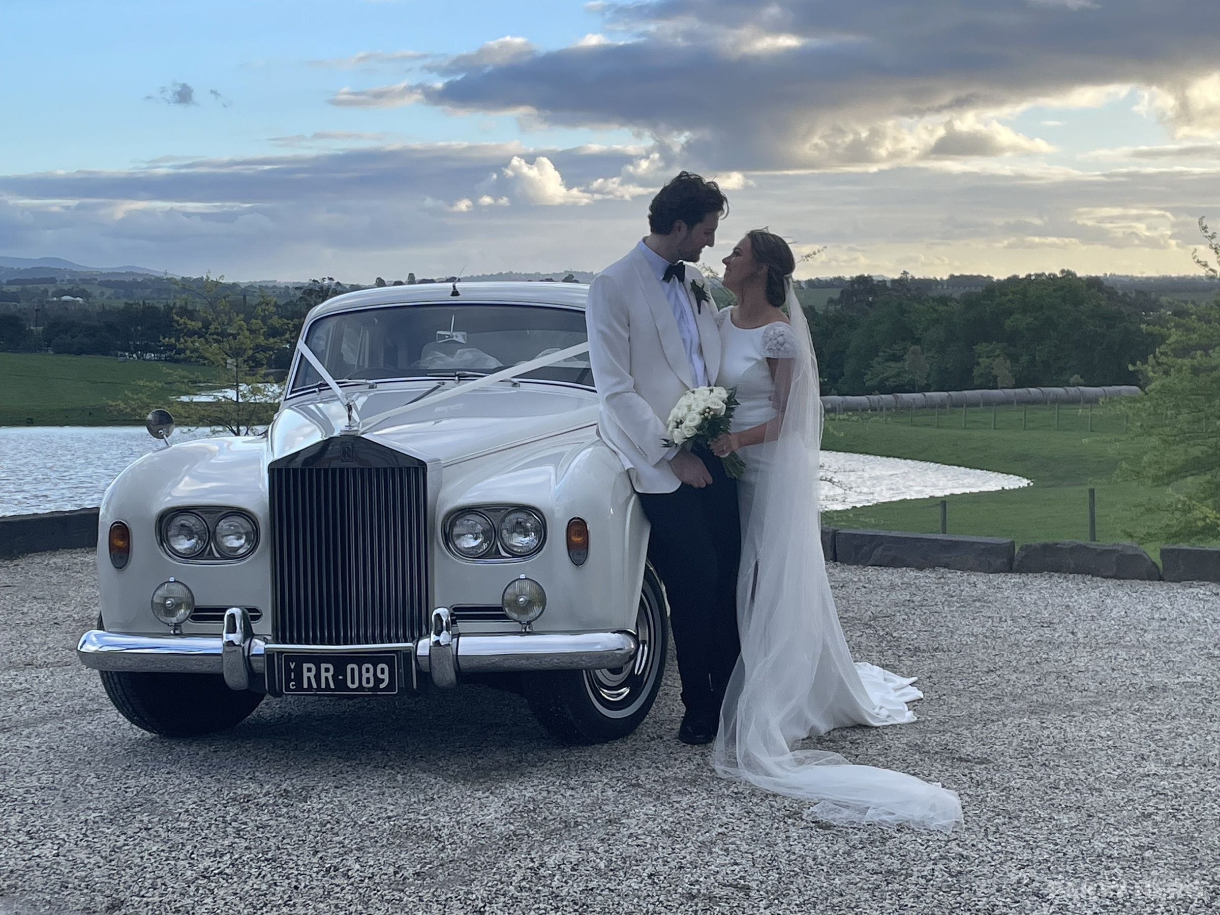 Classic & Prestige Wedding Car Hire - wedding car hire in Melbourne