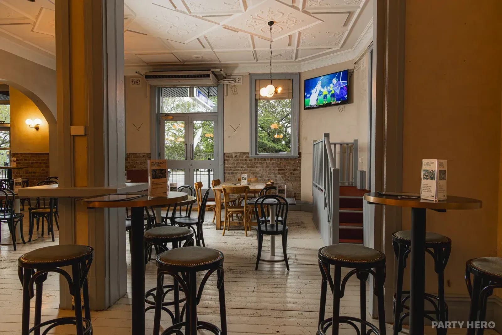 Captain Cook Hotel Paddington - party venue in Sydney