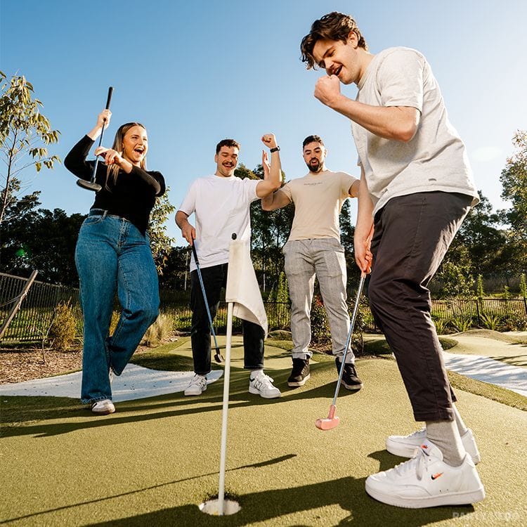 Swing City Golf mini golf in Sydney - group bookings