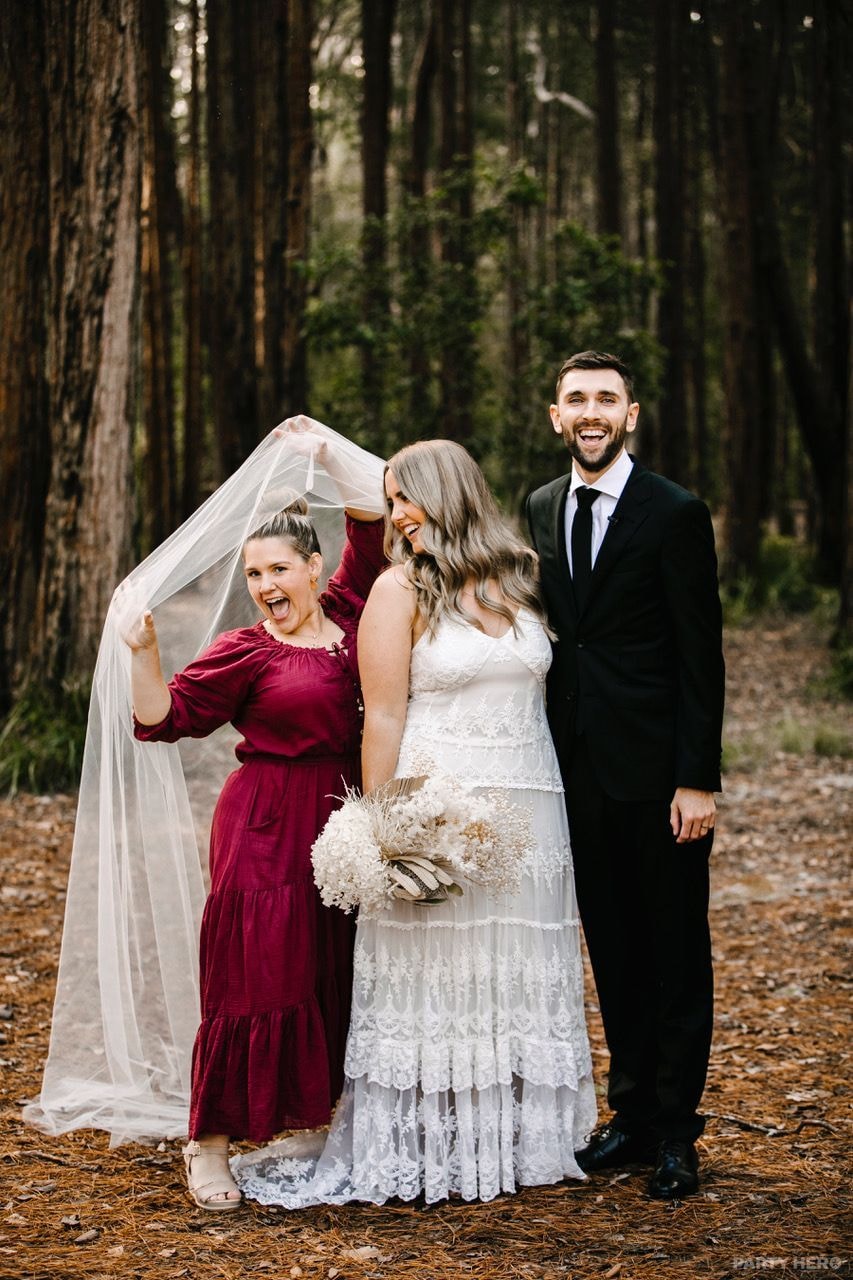 Kahlia Wilkin Celebrant - wedding celebrant on the Central Coast
