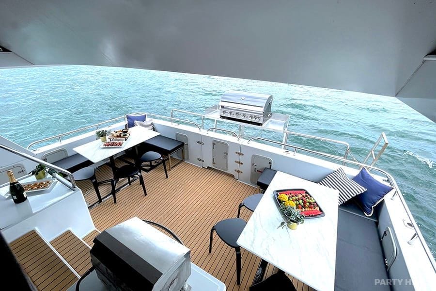 Heaven - Sydney Harbour boat hire
