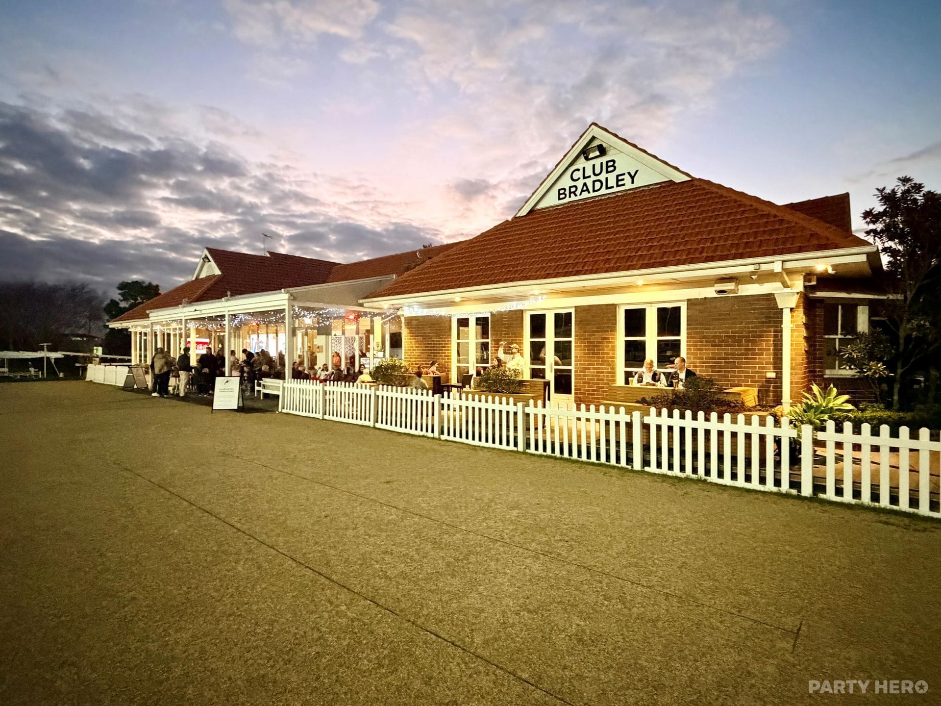 Club Bradley Mosman lawn bowls in Sydney - group bookings