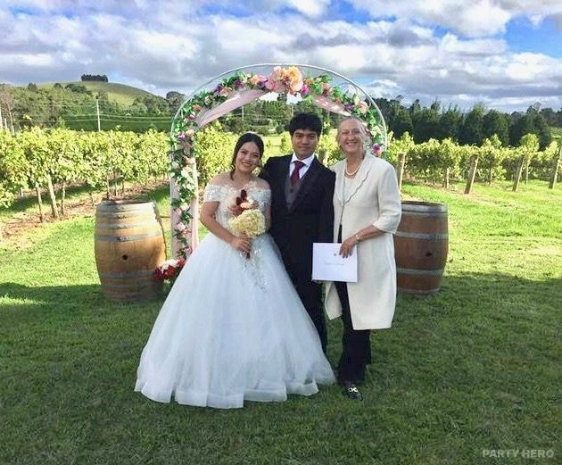 Fiona King Celebrant - wedding celebrant in the Southern Highlands