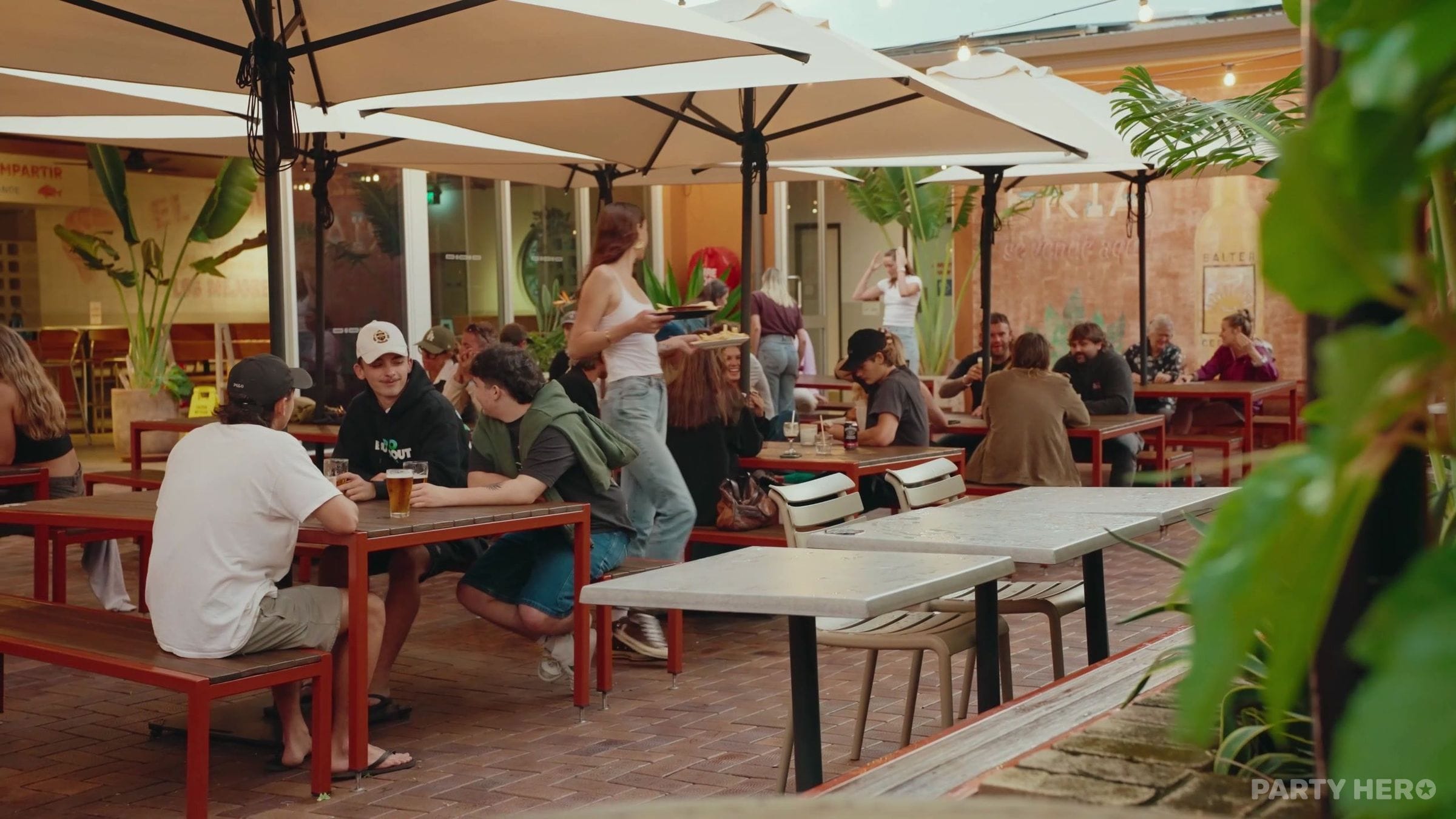 Australian Hotel Ballina - party venue in Byron Bay