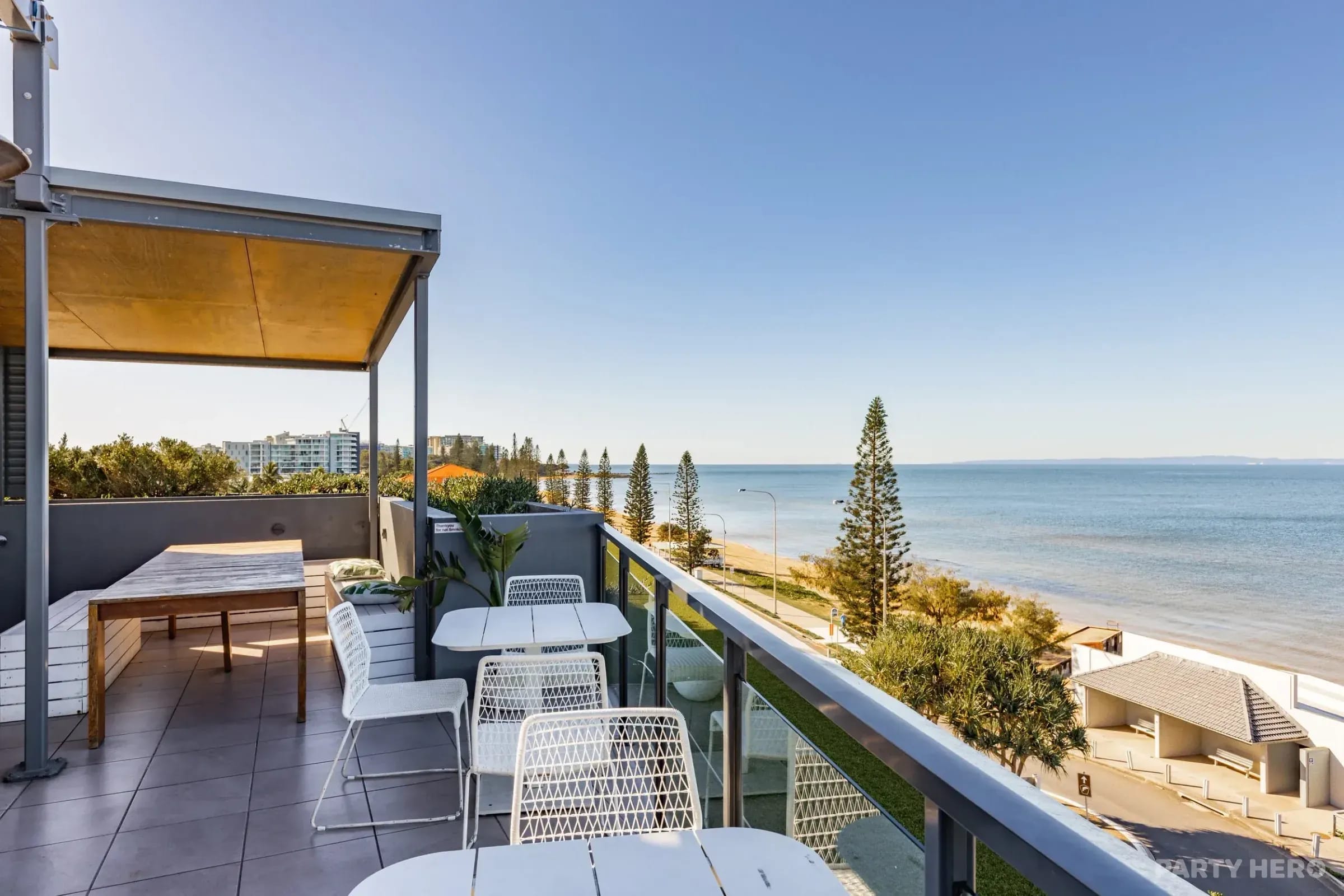Rooftop at Sunny's Margate Beach - party venue in Brisbane