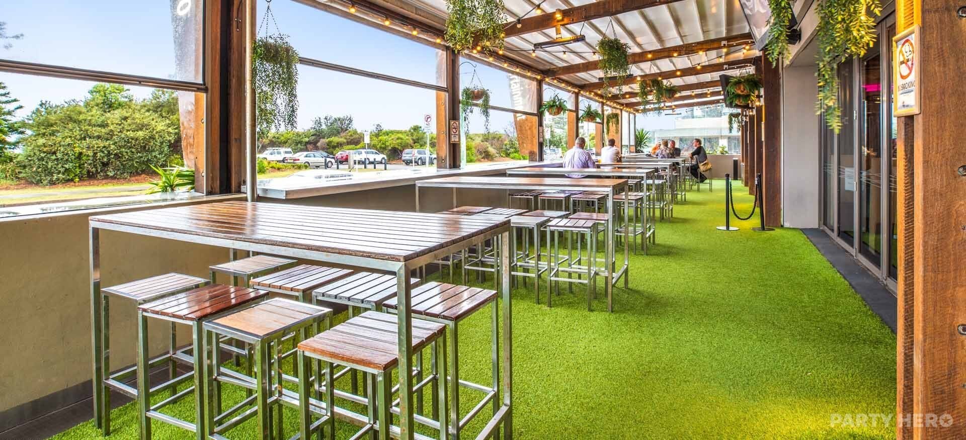 Narrabeen Sands Hotel - party venue in Sydney