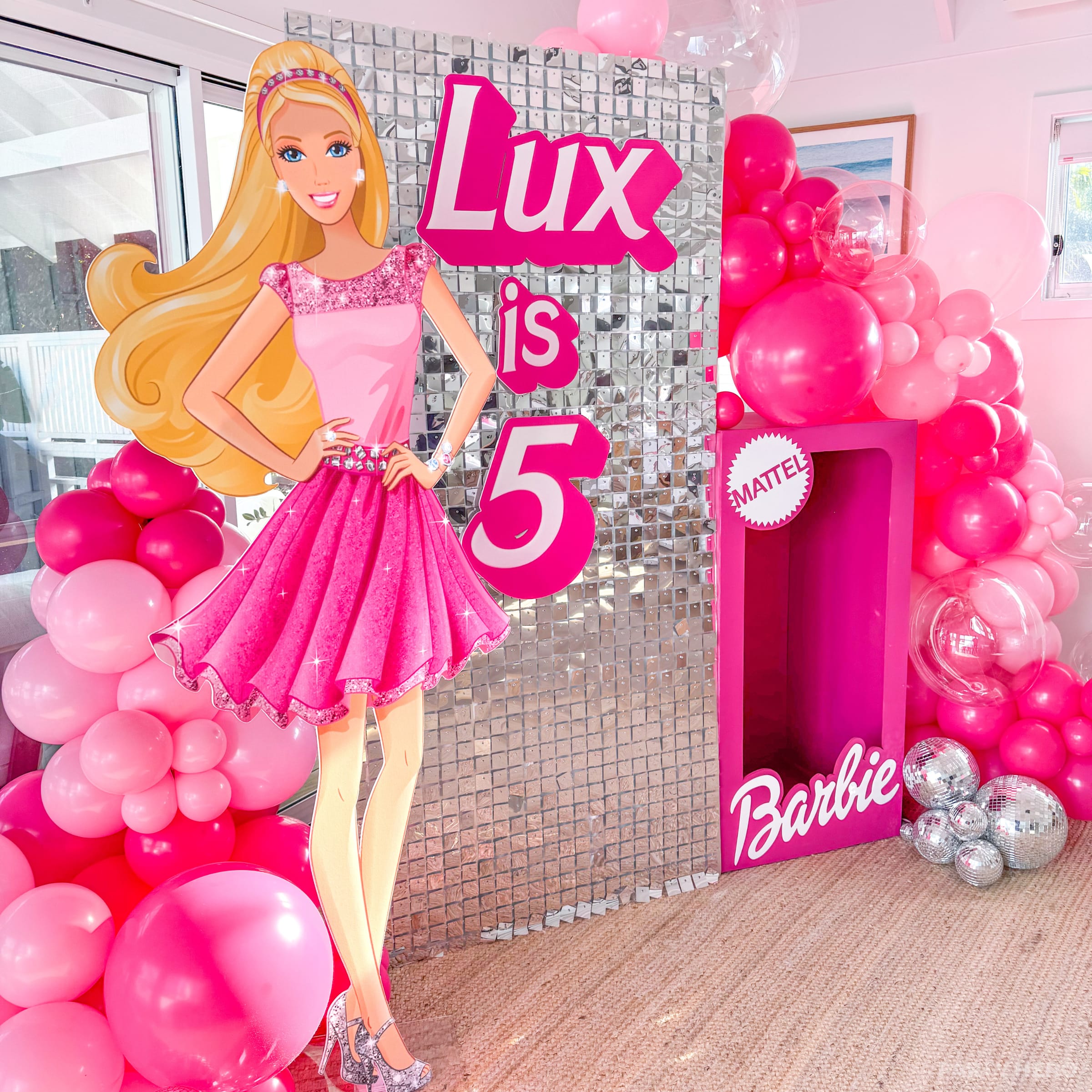 Balloon Couture activity in Sydney - group bookings