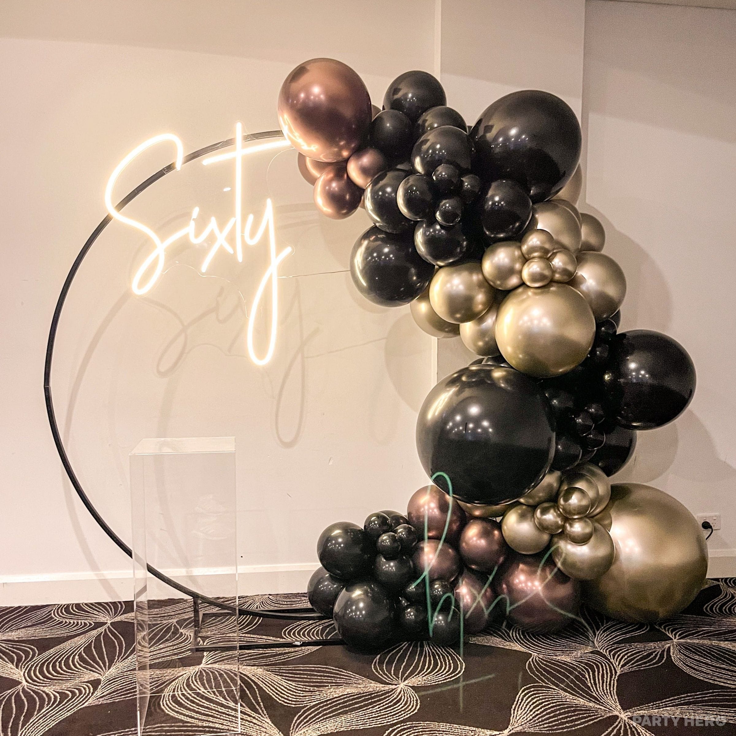 Balloon Couture activity in Sydney - group bookings