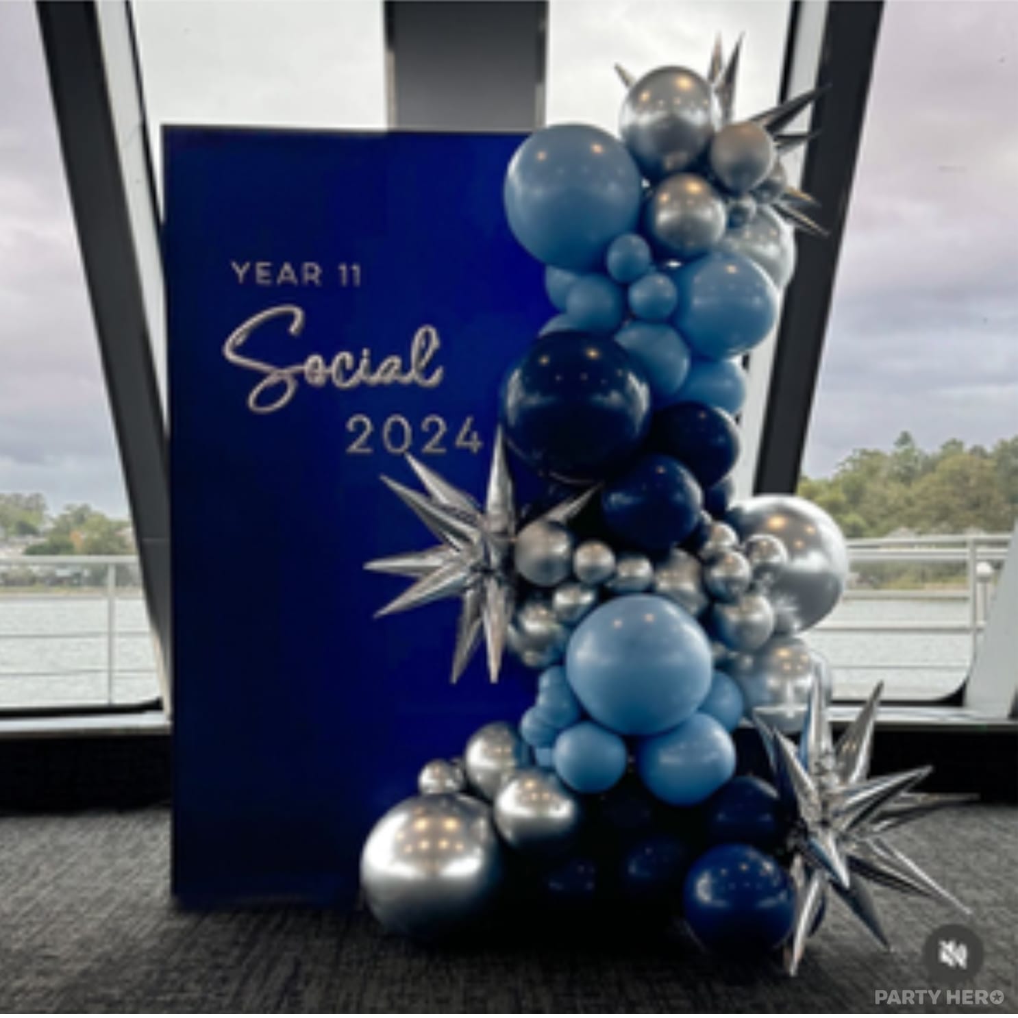 Balloon Couture activity in Sydney - group bookings