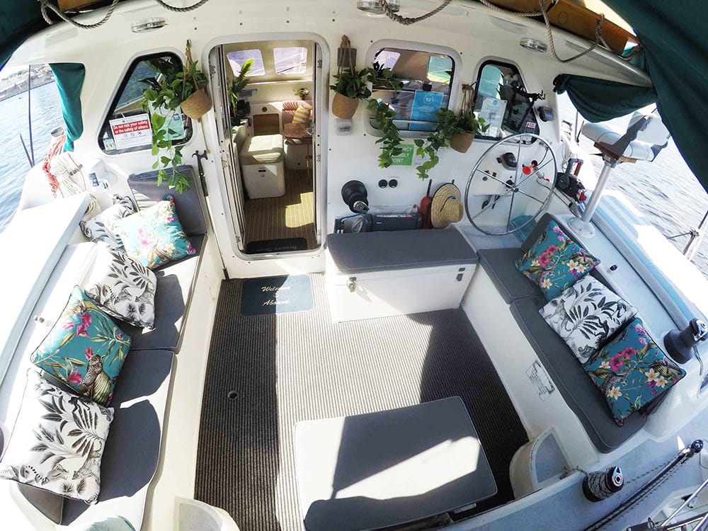 Sea Monkey - Sydney Harbour boat hire