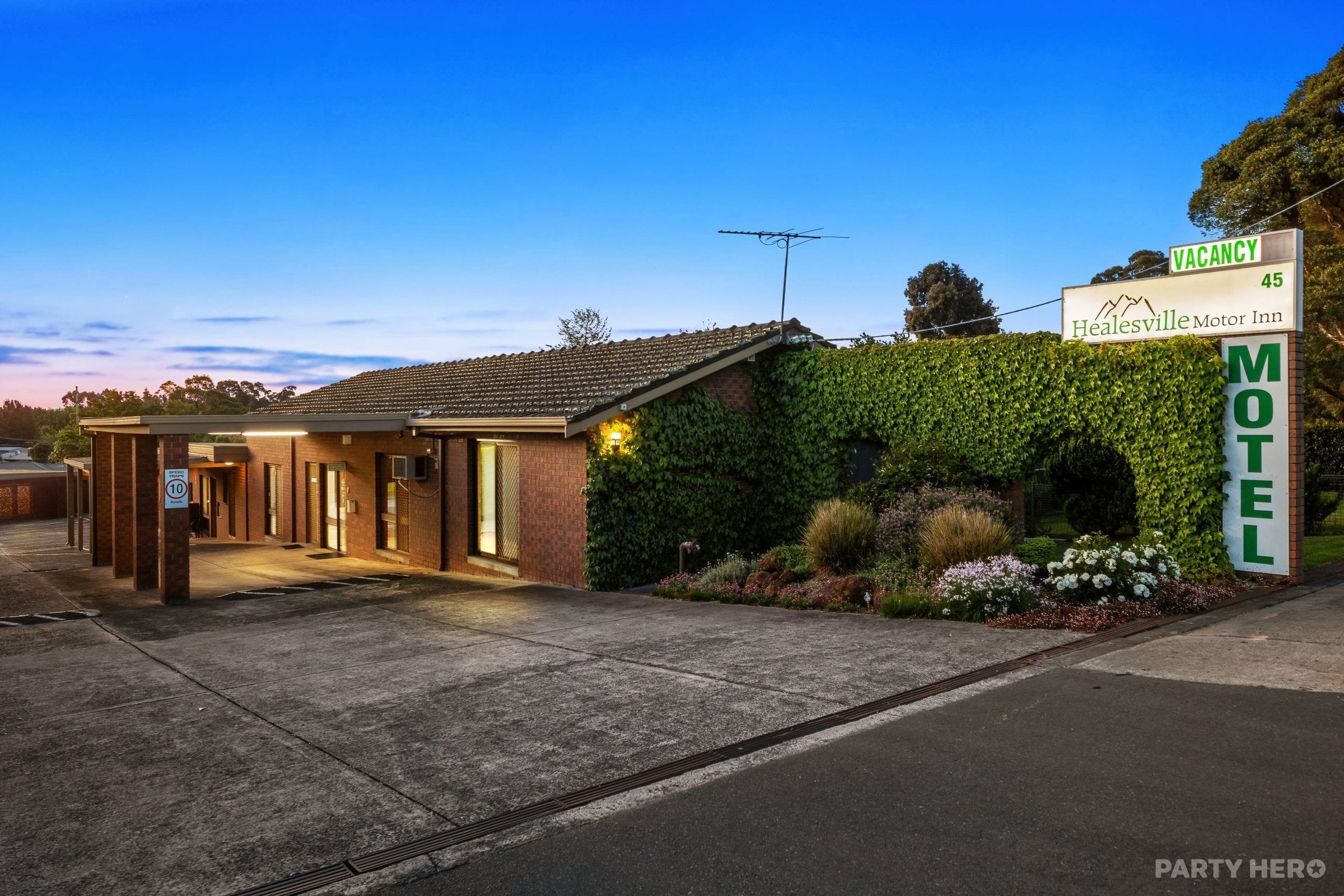 Healesville Motor Inn - hotel in Healesville