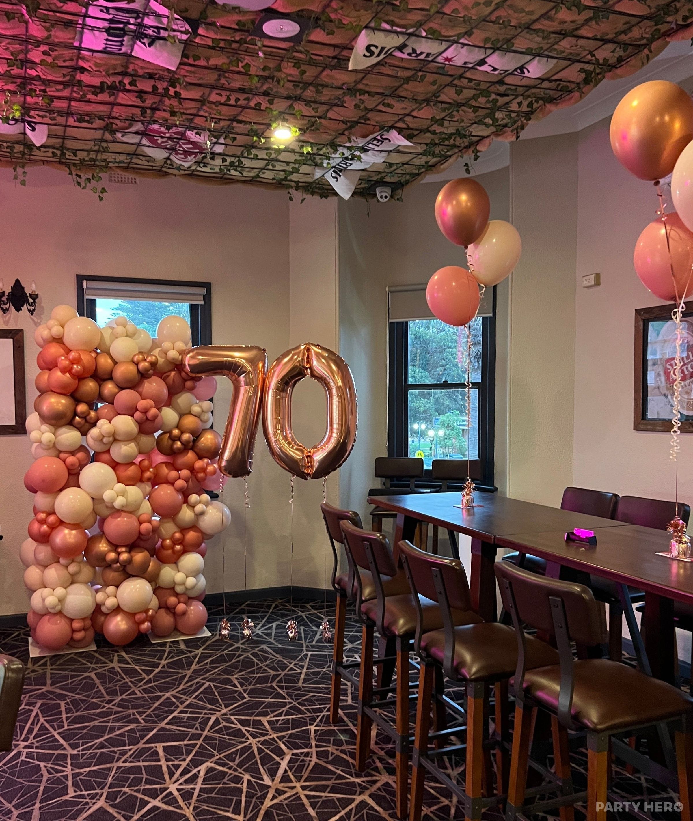 Bunches Balloon Boutique - balloon and party decorations in Wollongong