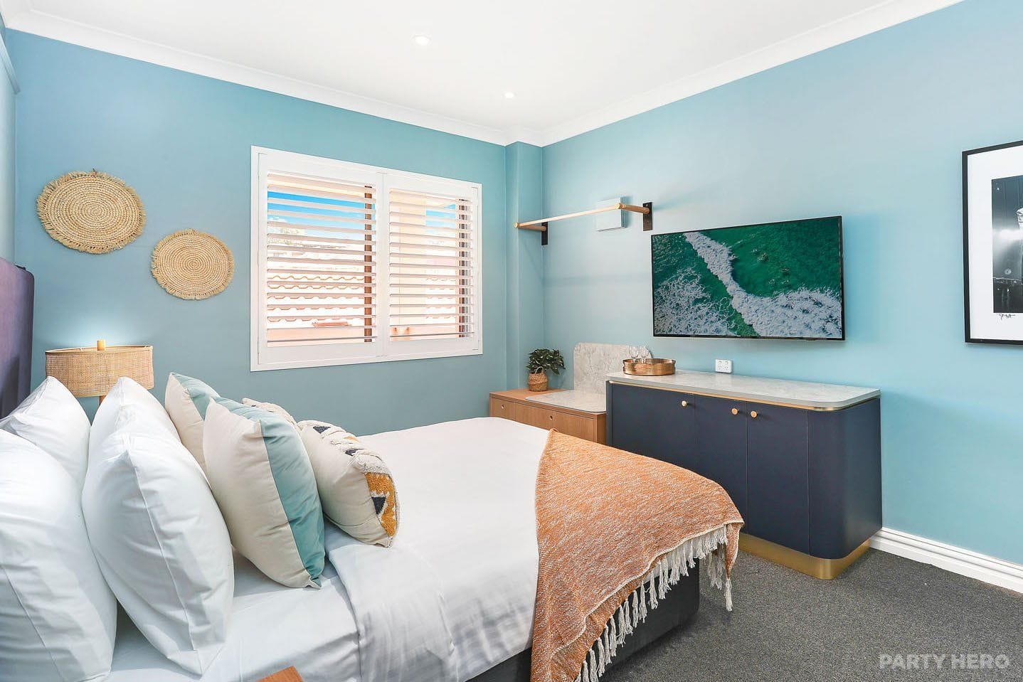 Coogee Bay Hotel - hotels in Sydney