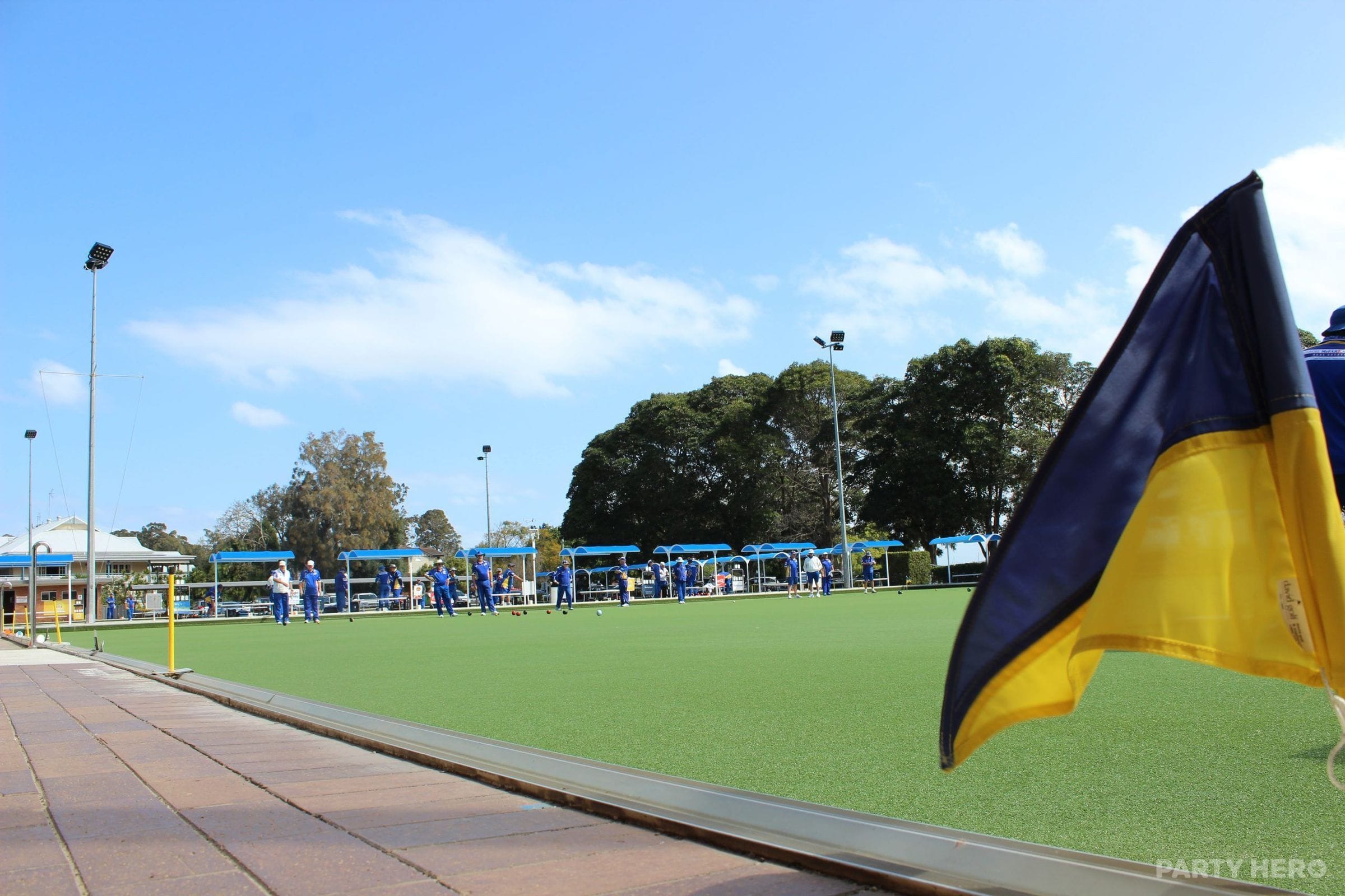 Valentine Bowling Club - barefoot bowls in Newcastle