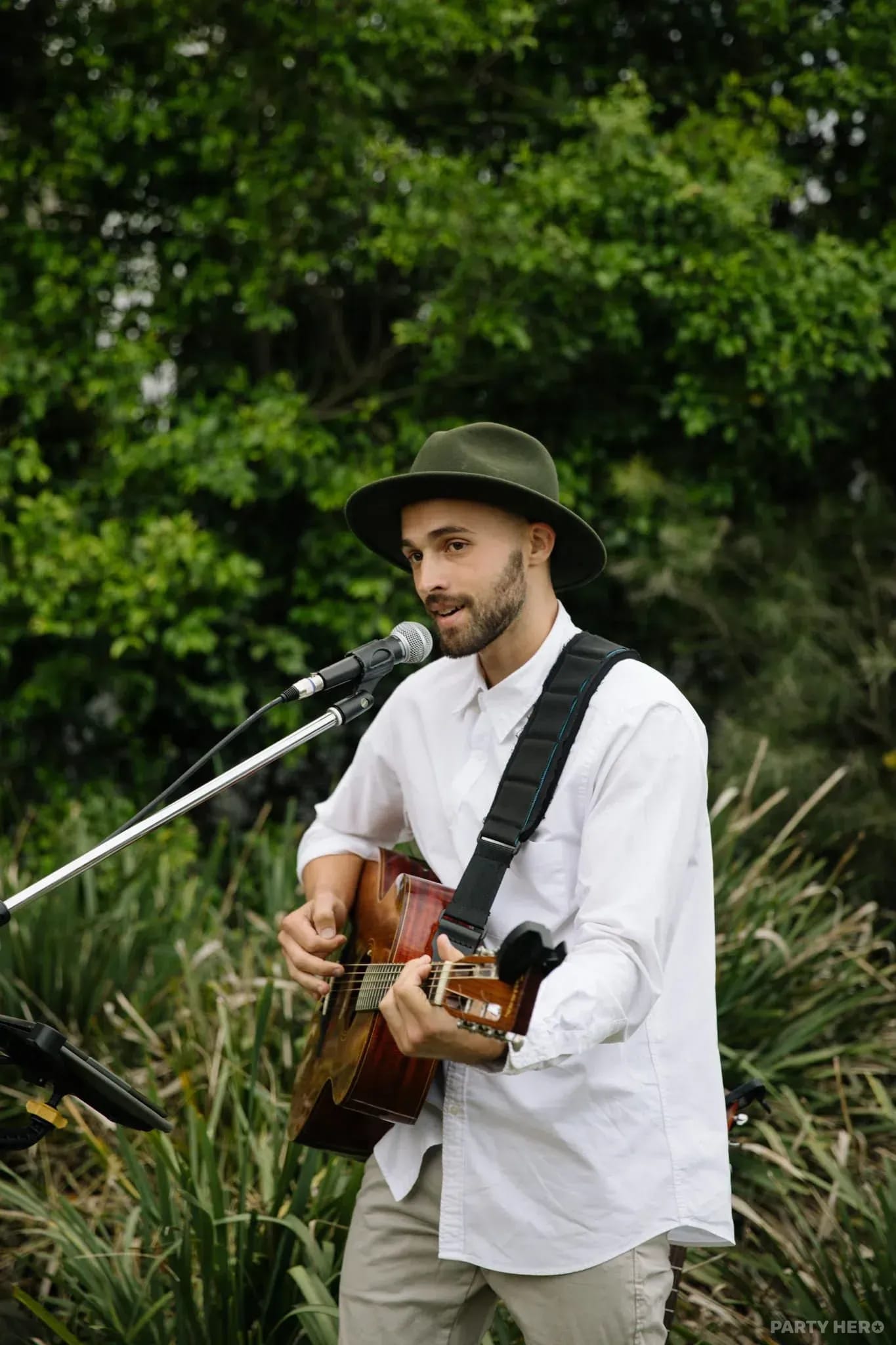 Mark Crotti activity in Sydney - group bookings