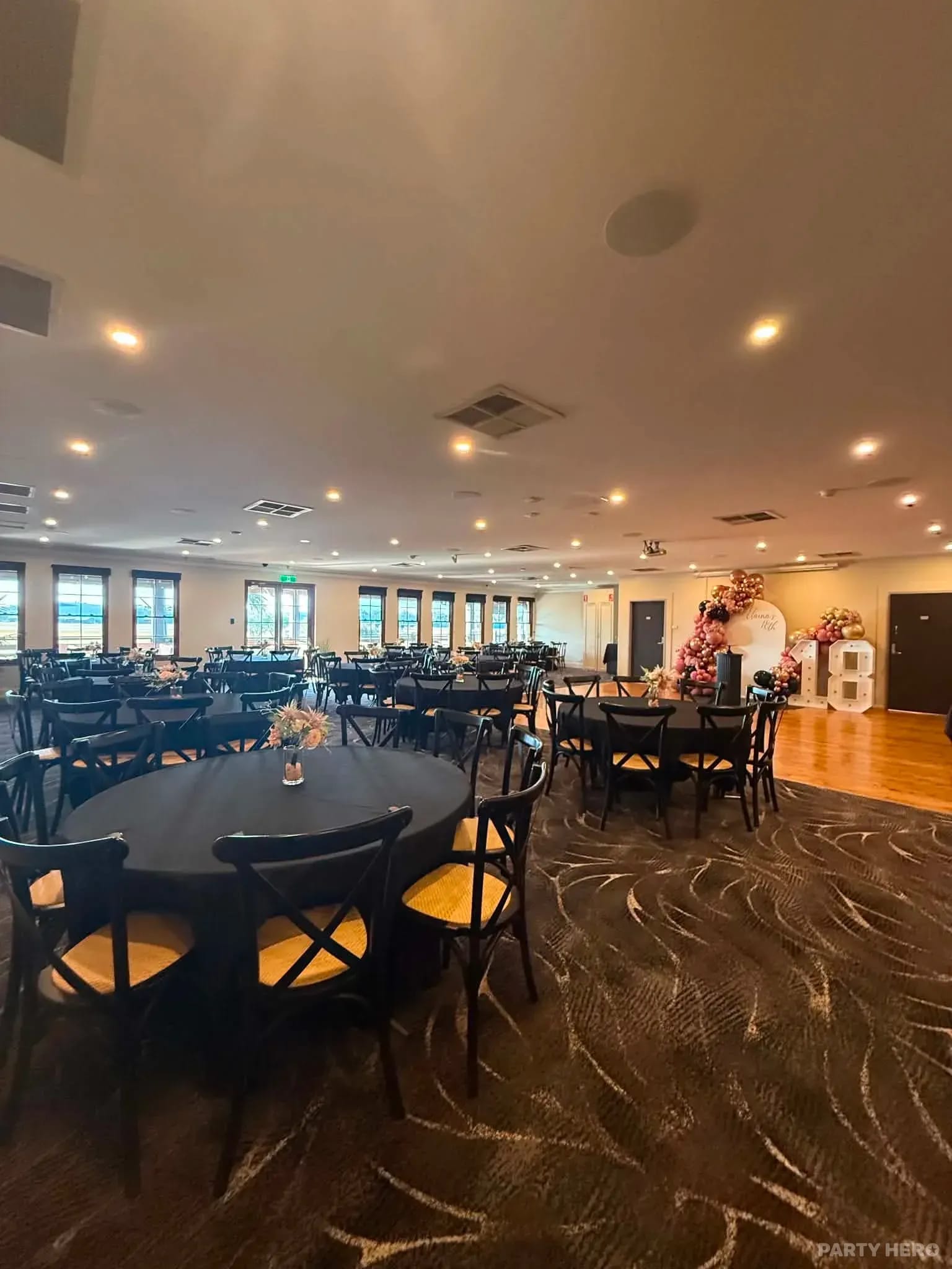 Clarendon Tavern - party venue in Sydney