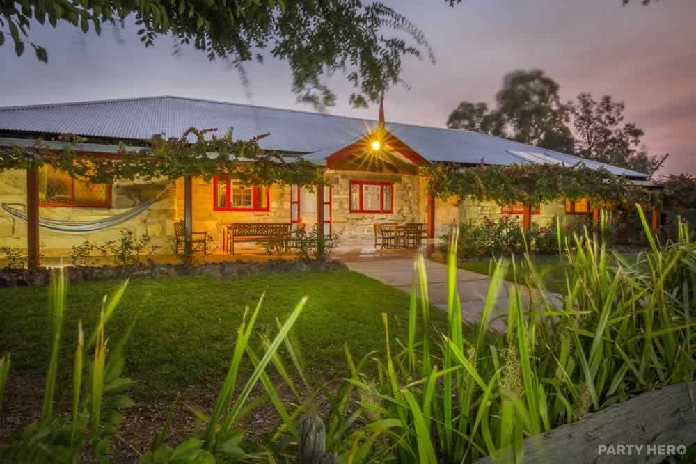 Monkey Place Country House - accommodation in the Hunter Valley