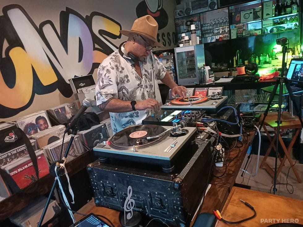 DJ Lambam - dj hire in Sydney