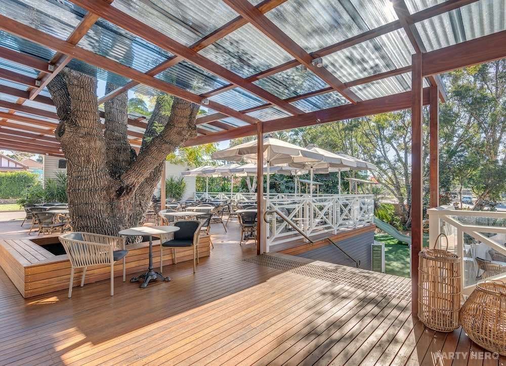 Wentworth Hotel - party venue in Sydney