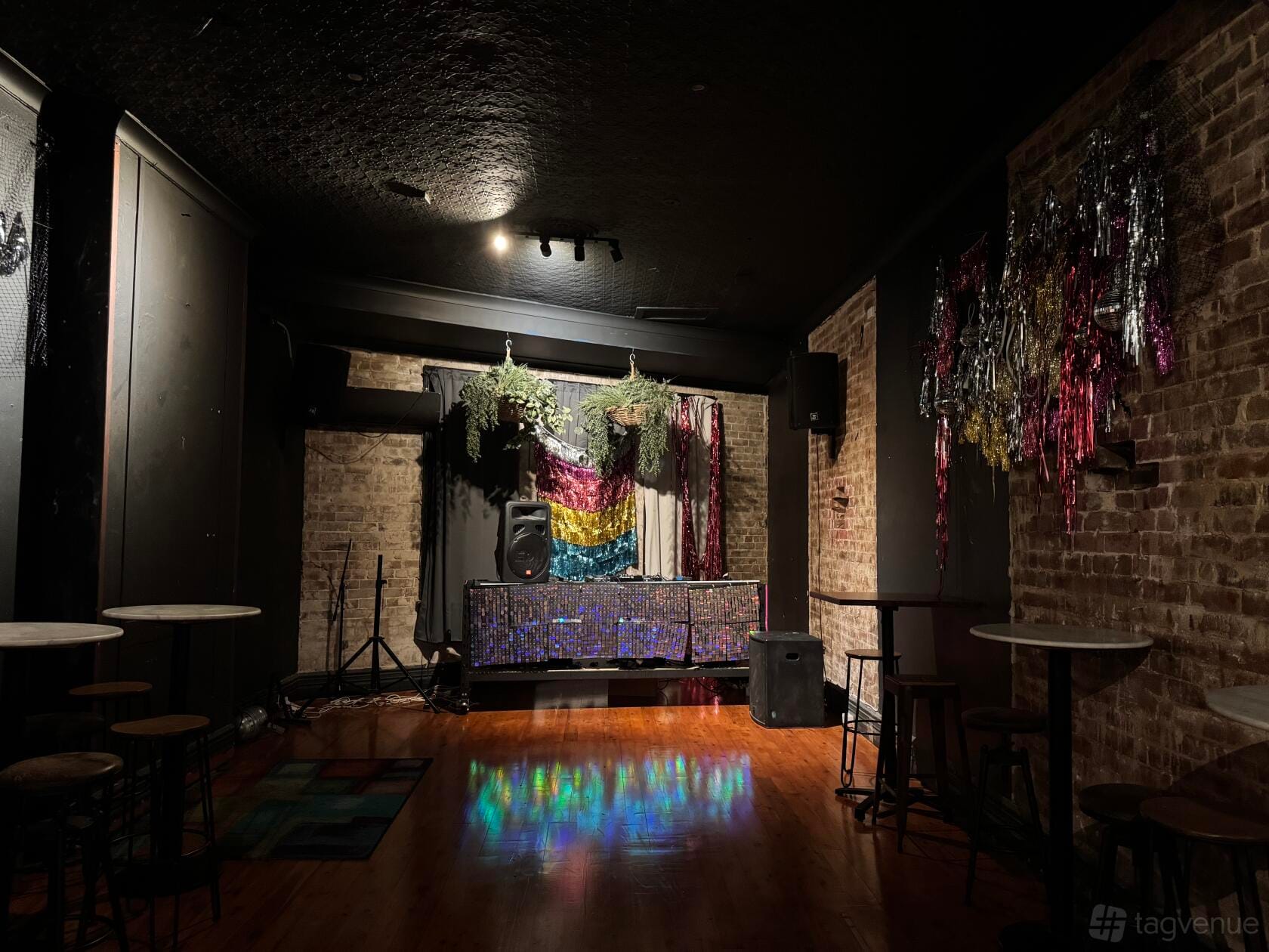 Entire Venue - party venue hire