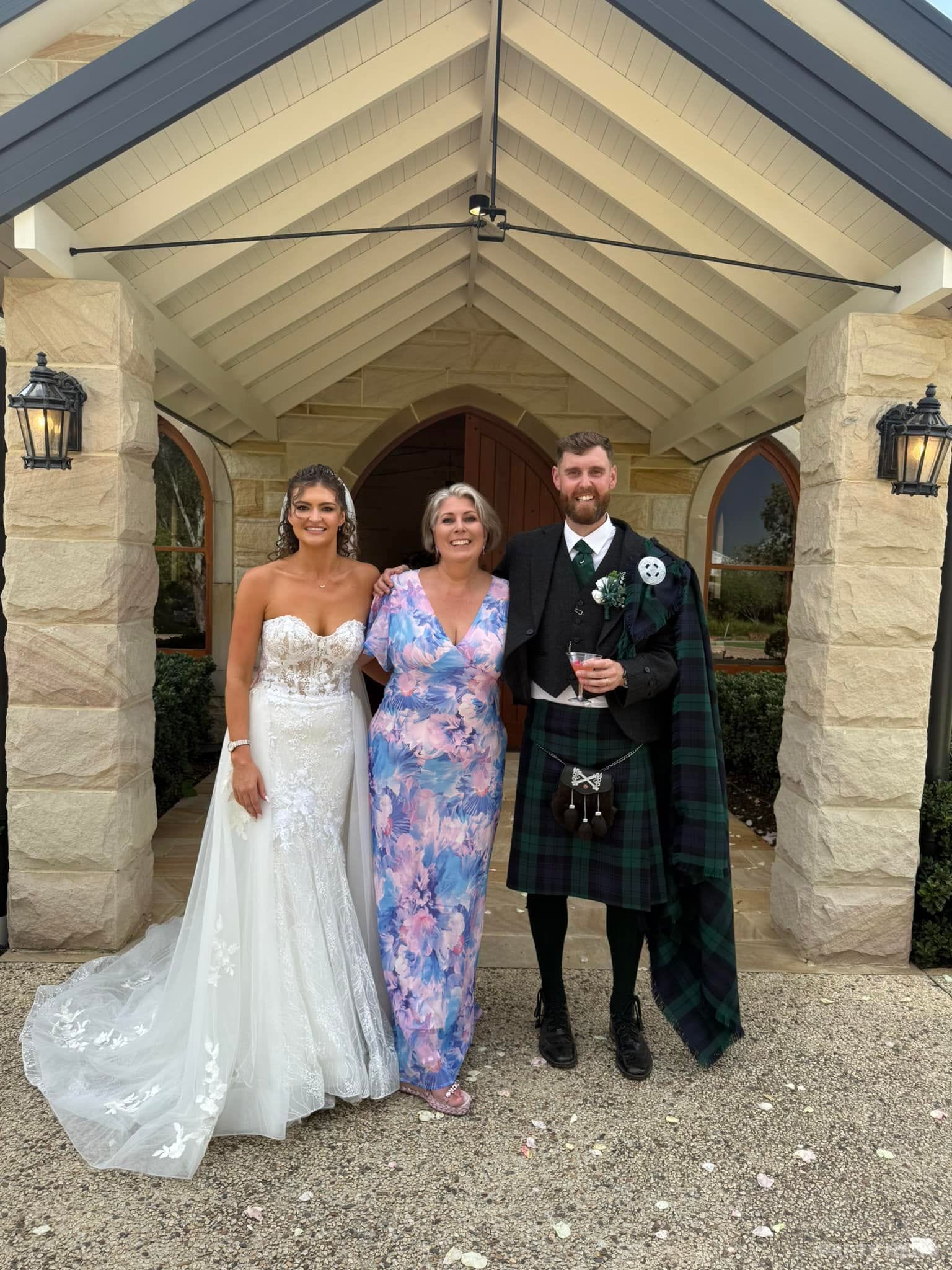 Lyndal Johnston The Travelling Celebrant - celebrants in Newcastle
