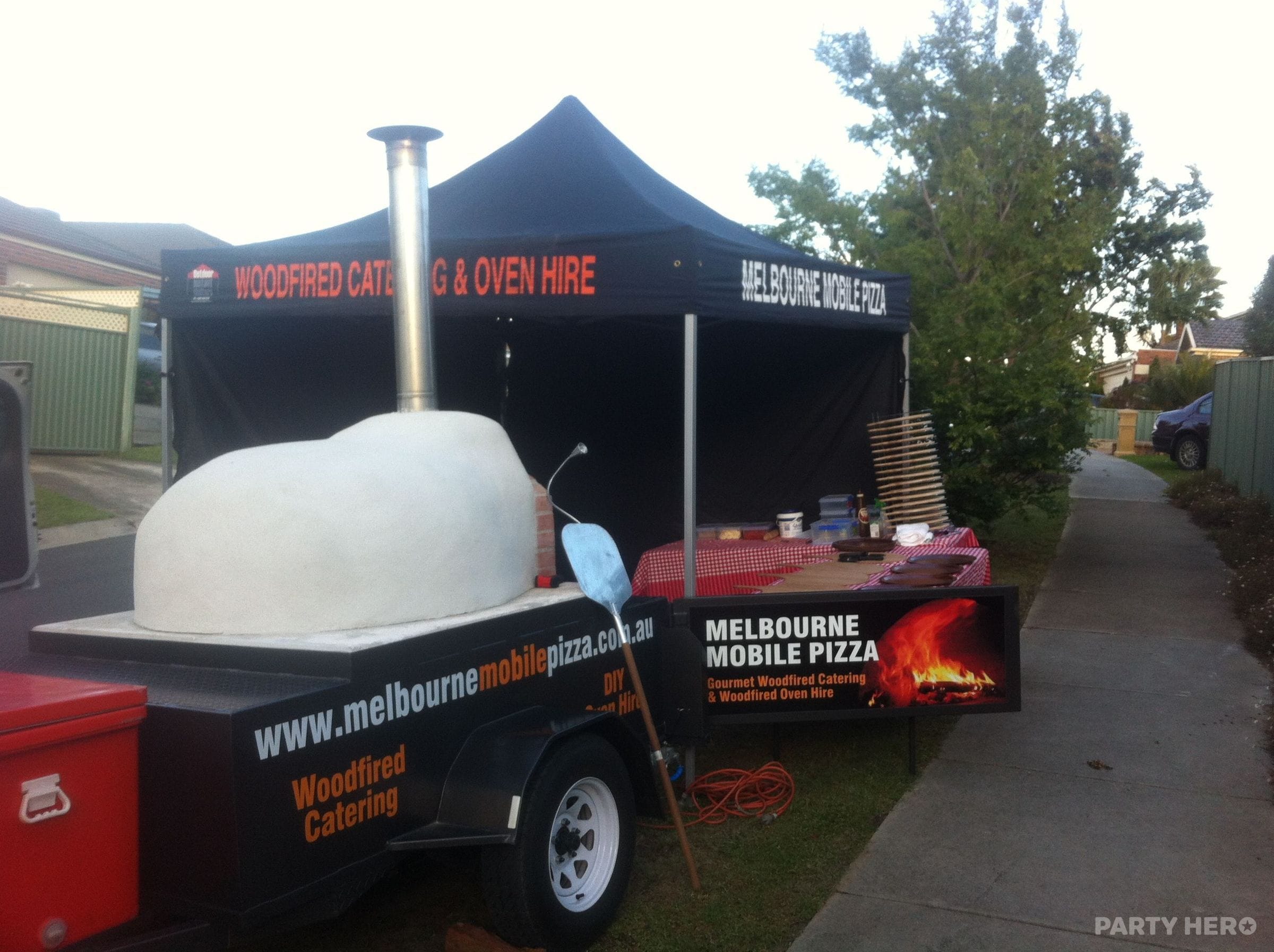 Melbourne Mobile Pizza - catering in Melbourne