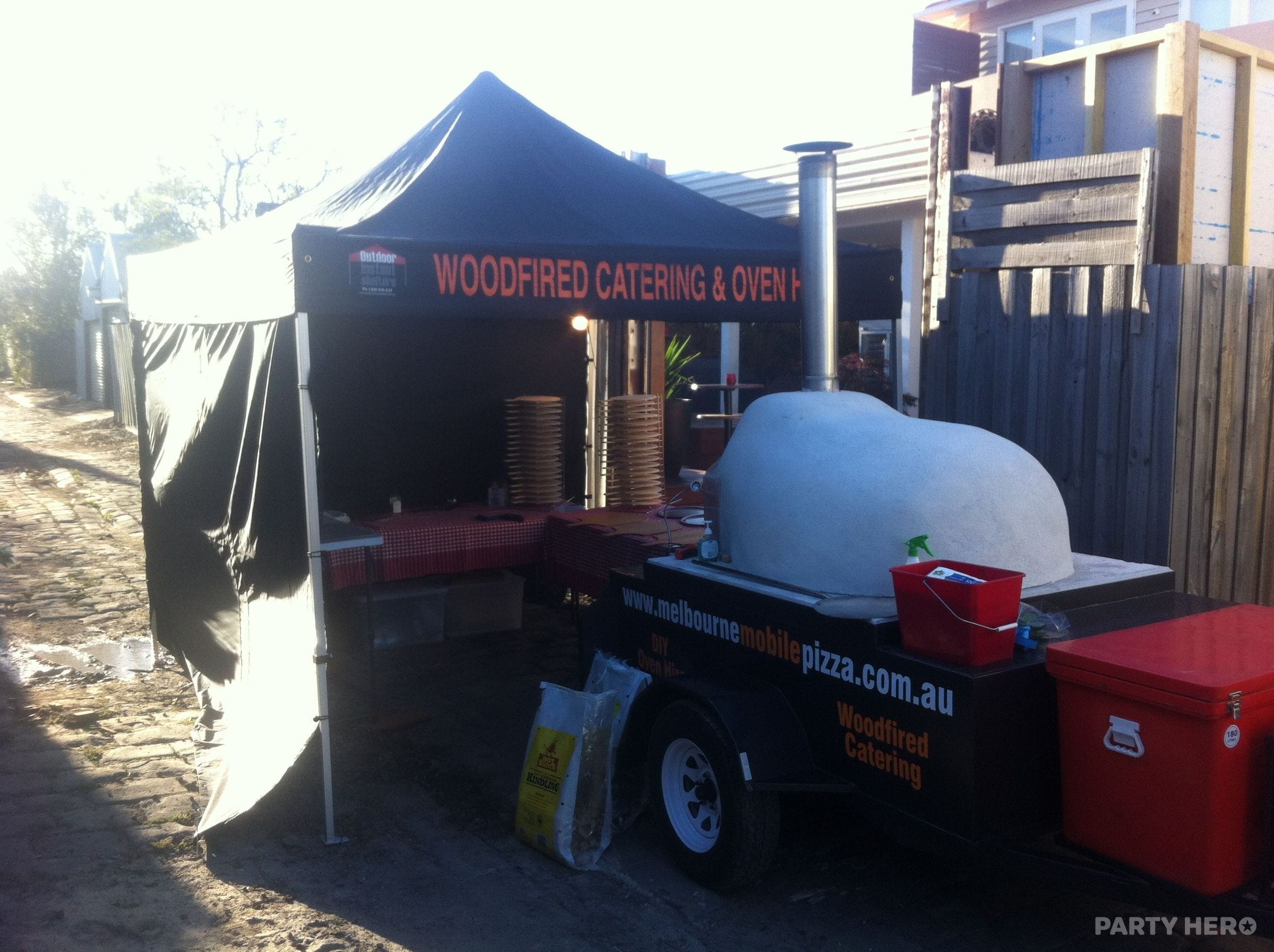 Melbourne Mobile Pizza - catering in Melbourne
