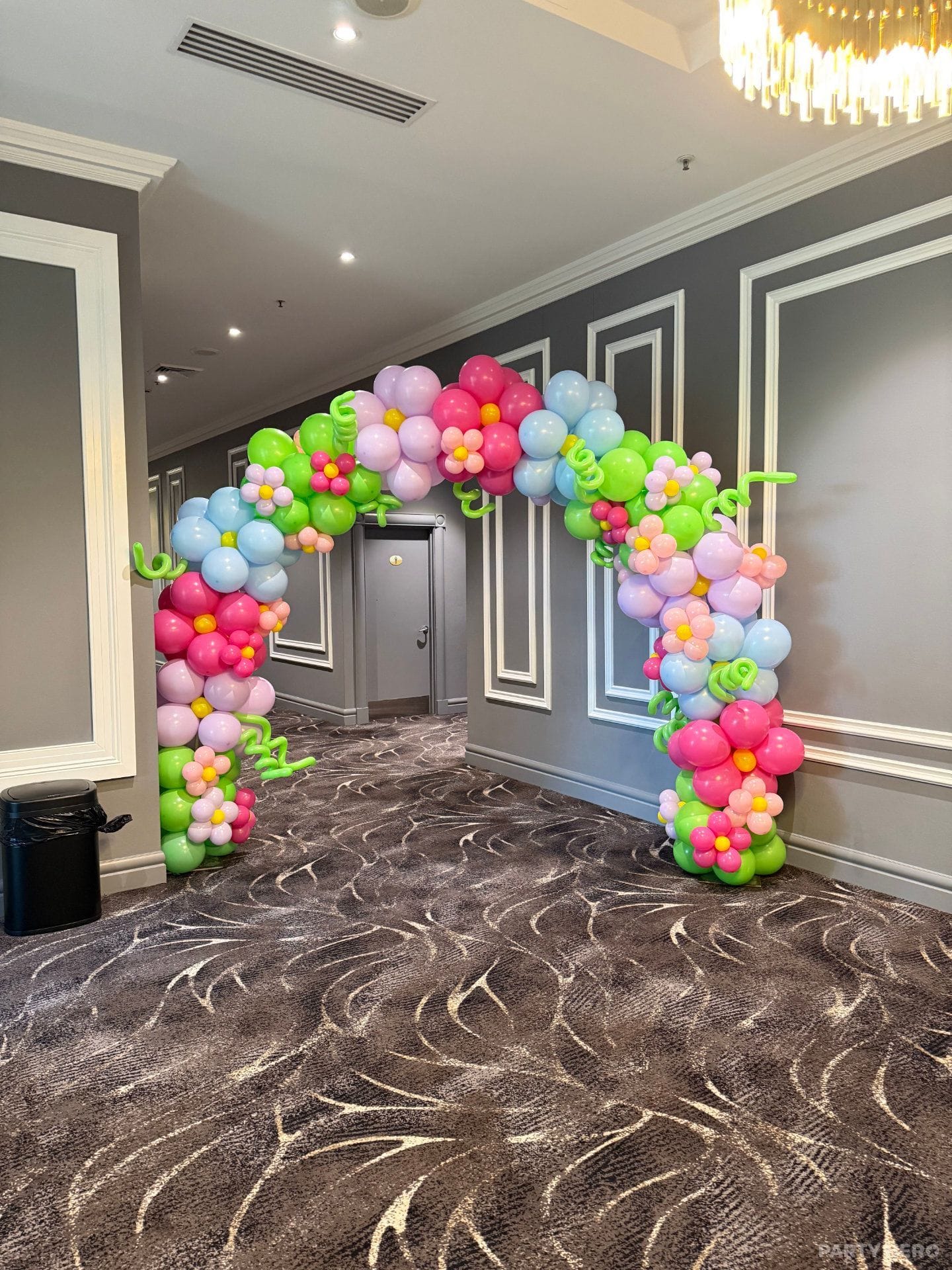 Balloon Elegance Sydney activity in Sydney - group bookings