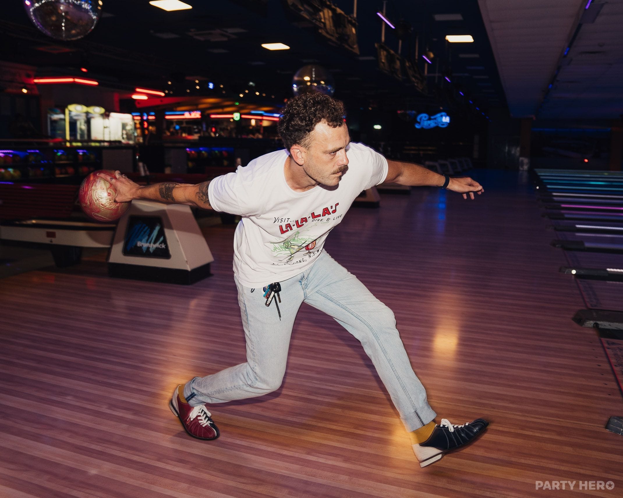 Manhattan Superbowl bowling in Sydney - group bookings