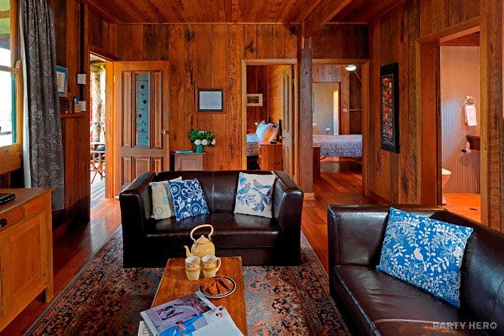 Cedar Creek Cottages - accommodation in the Hunter Valley